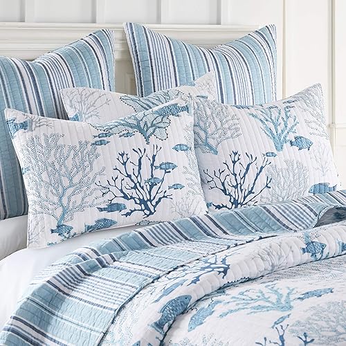 Miniatura 3 de Levtex Home - Juego de edredón Lacey Sea - Edredón KingCal King + dos fundas de almohada King - Coral costero - Azul y blanco - Tamaño del edredón