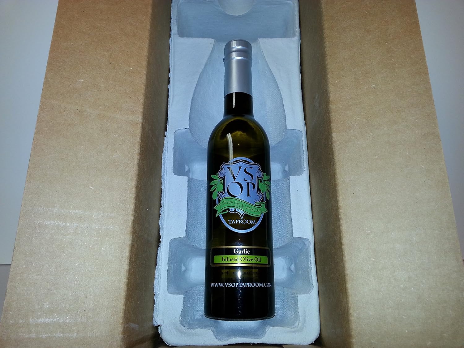 VSOP Organic Garlic Infused Extra Virgin Olive Oil (375 ml / 12.68 oz)