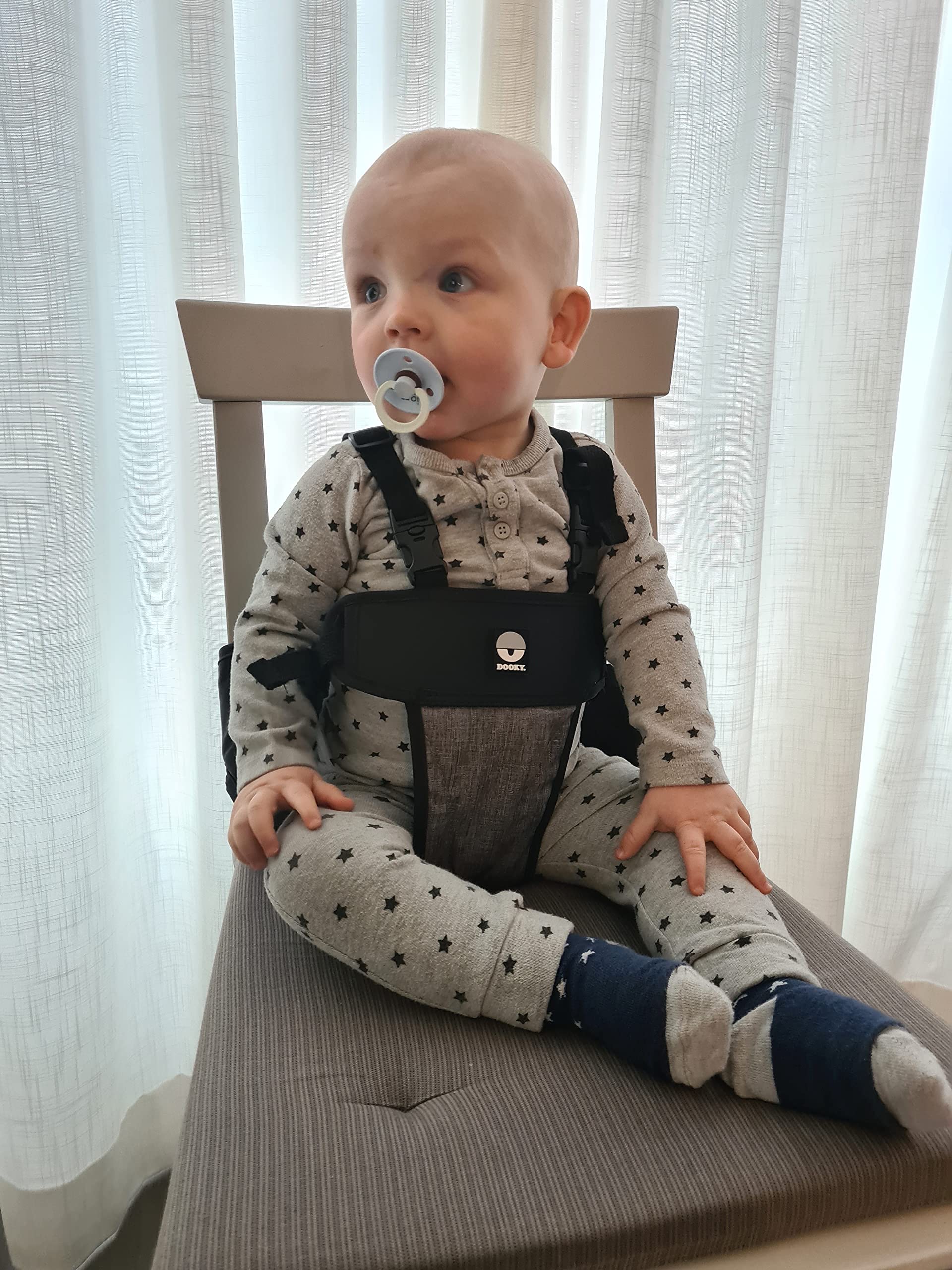 Dooky - Travel Chair Romantic Leaves Beige - Hochstuhl Baby Stuhl Sitzhöhung kind - 6-36 Monate - BSCI-Gütesiegel - 100% Polyester