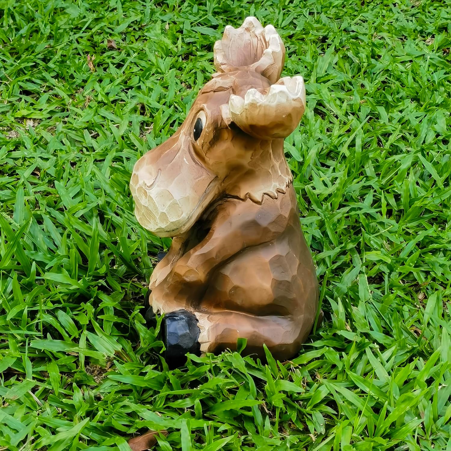 Sitting Moose Garden Statue Decor