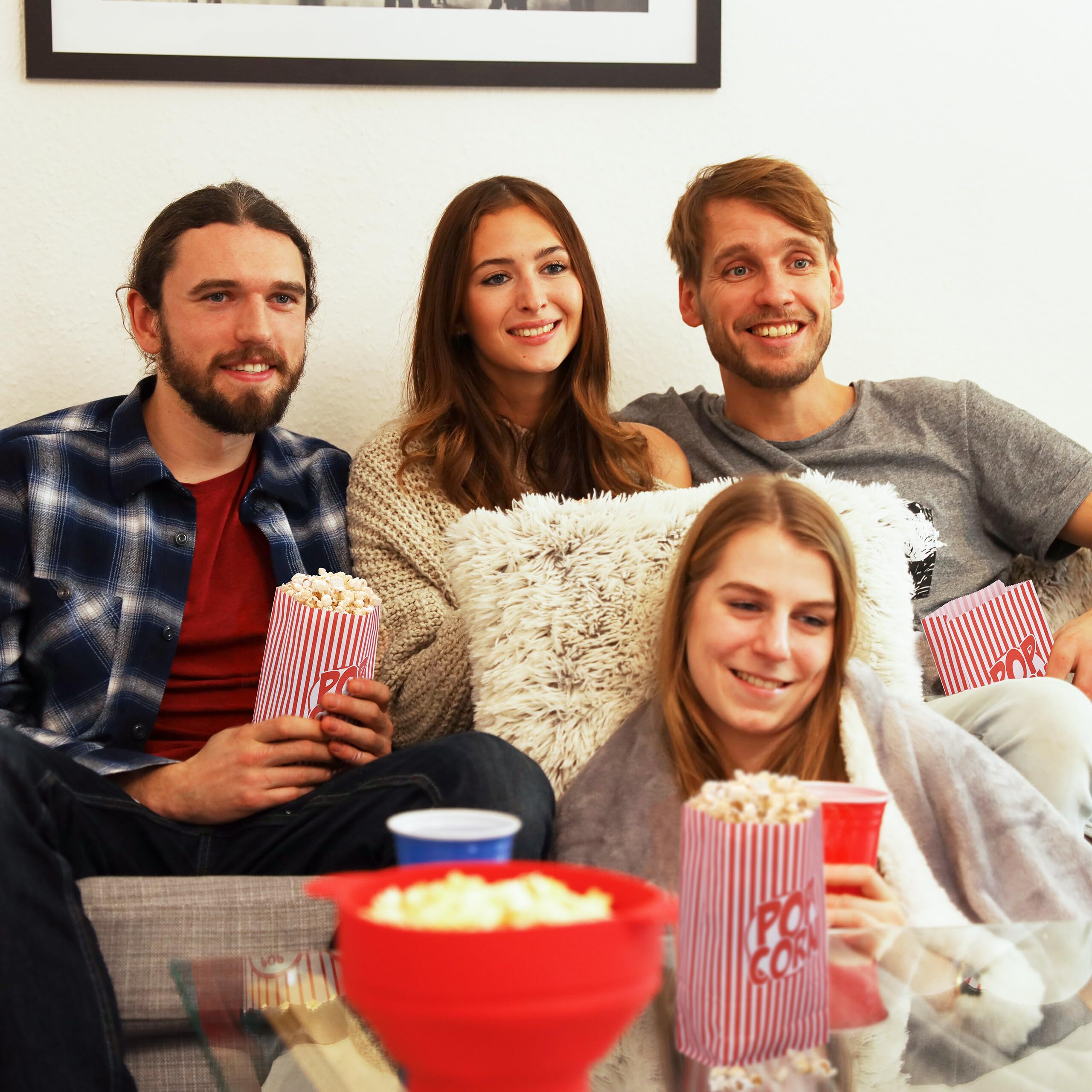 Relaxdays Sachets à popcorn, lot de 240, rayés, petits sacs, pour soirée cinéma, en papier, style rétro, rouge/blanc
