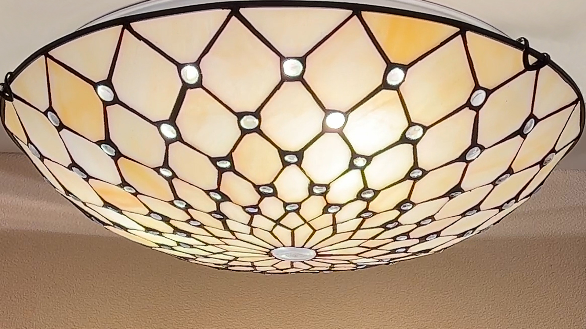 てぃふぁにーページ ARTZONE Tiffany Ceiling Light Flush Mount, 16 Inch Wide Stained