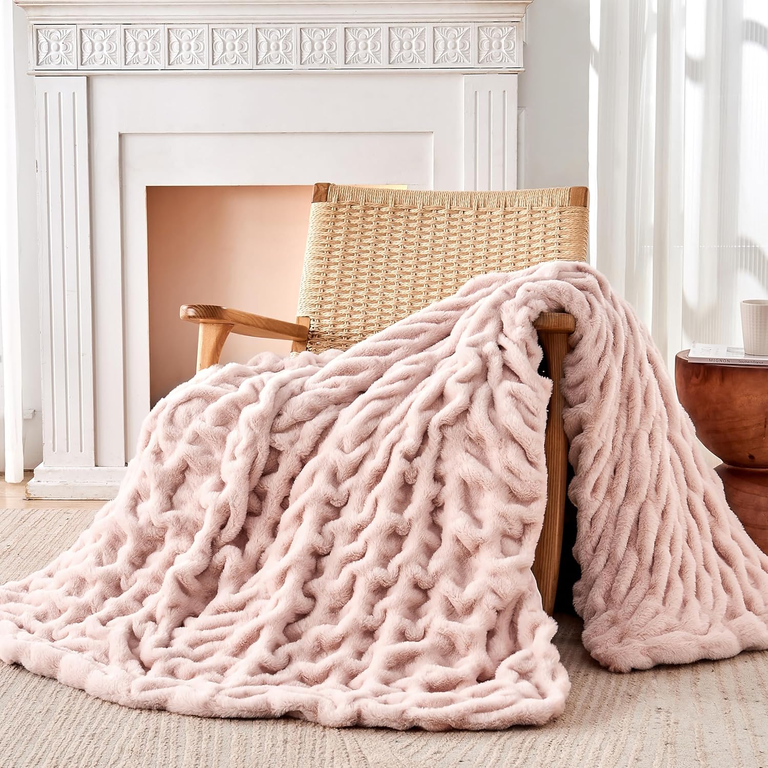 Faux Rabbit Fur Throw Blanket, Fuzzy Soft Plush Thick