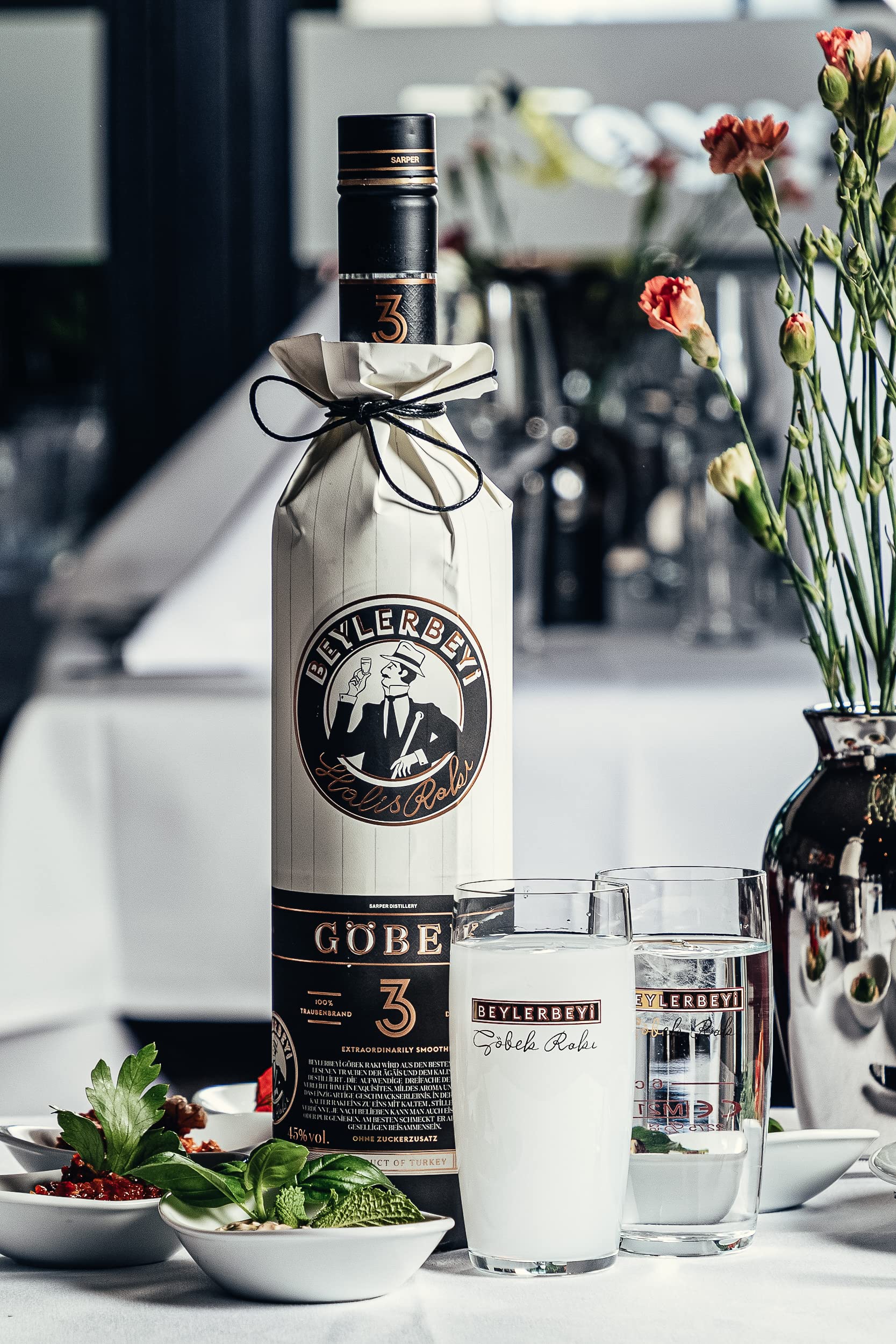 RAKI - Beylerbeyi Göbek Raki 6 x 50cl | Türkischer Brandy mit Anis aromatisiert - 100% frische Weintrauben - Ohne Zuckerzusatz | Dreifache Destillation - Alkoholgehalt 45%