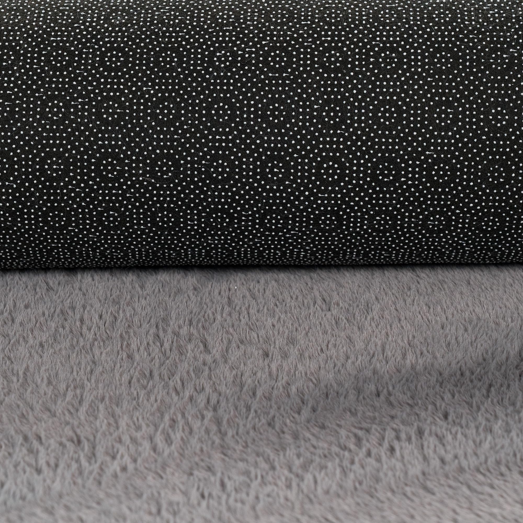 CARPETIA Kurzflor Teppich Felloptik Anthrazit mit Schimmer 80x300 cm | Samtweich, pflegeleicht, strapazierfähig und saugrobotergeeignet, OEKO-TEX geprüft, anthrazitfarbene Felloptik mit Schimmer