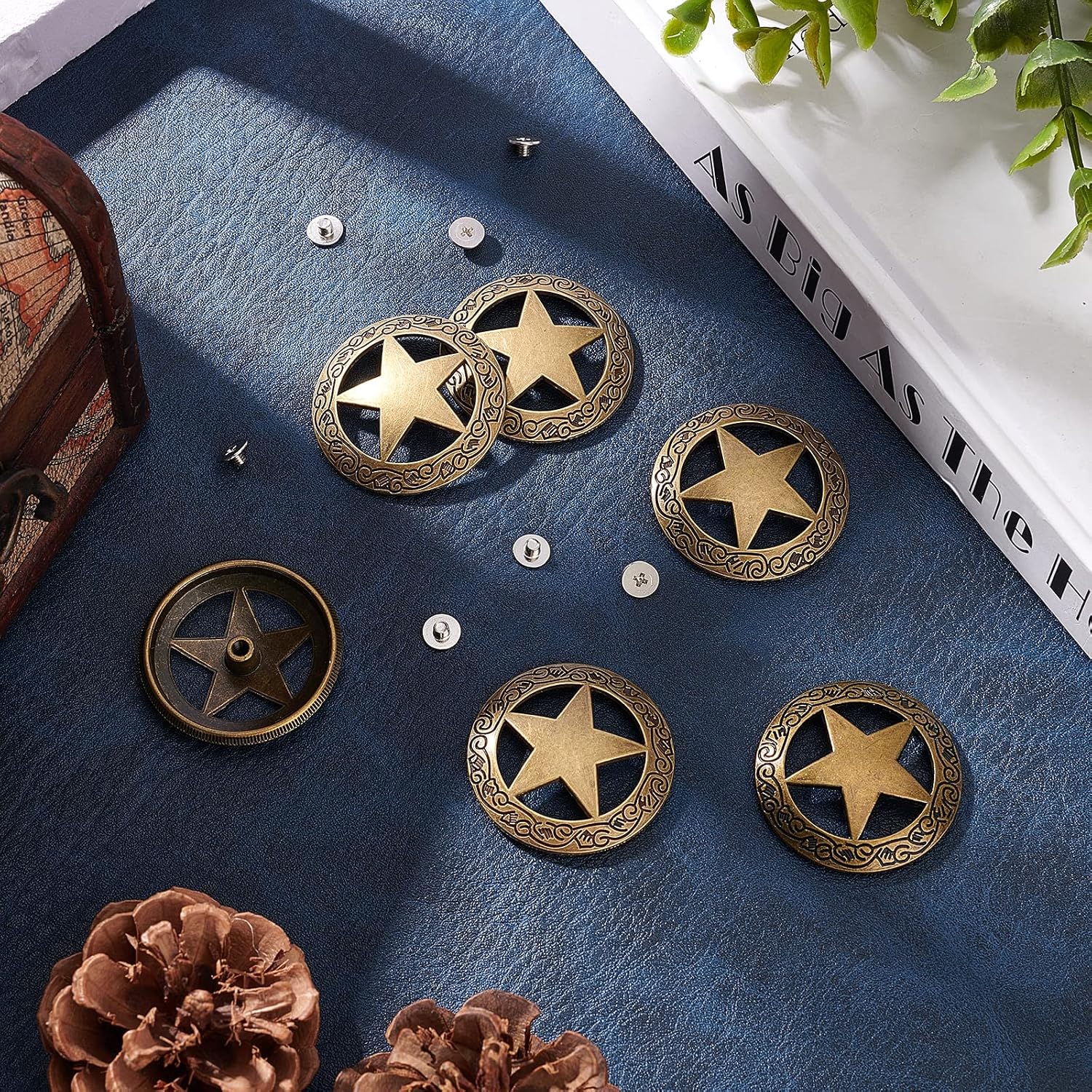 GORGECRAFT 1 Box 6 Sets Screw Back Button Engraved Star Concho Hollow Out Decorative Buttons Round Vintage Bronze Metal Tack Buckle Replacement Castings Western Rodeo DIY Leather Craft - Image 5