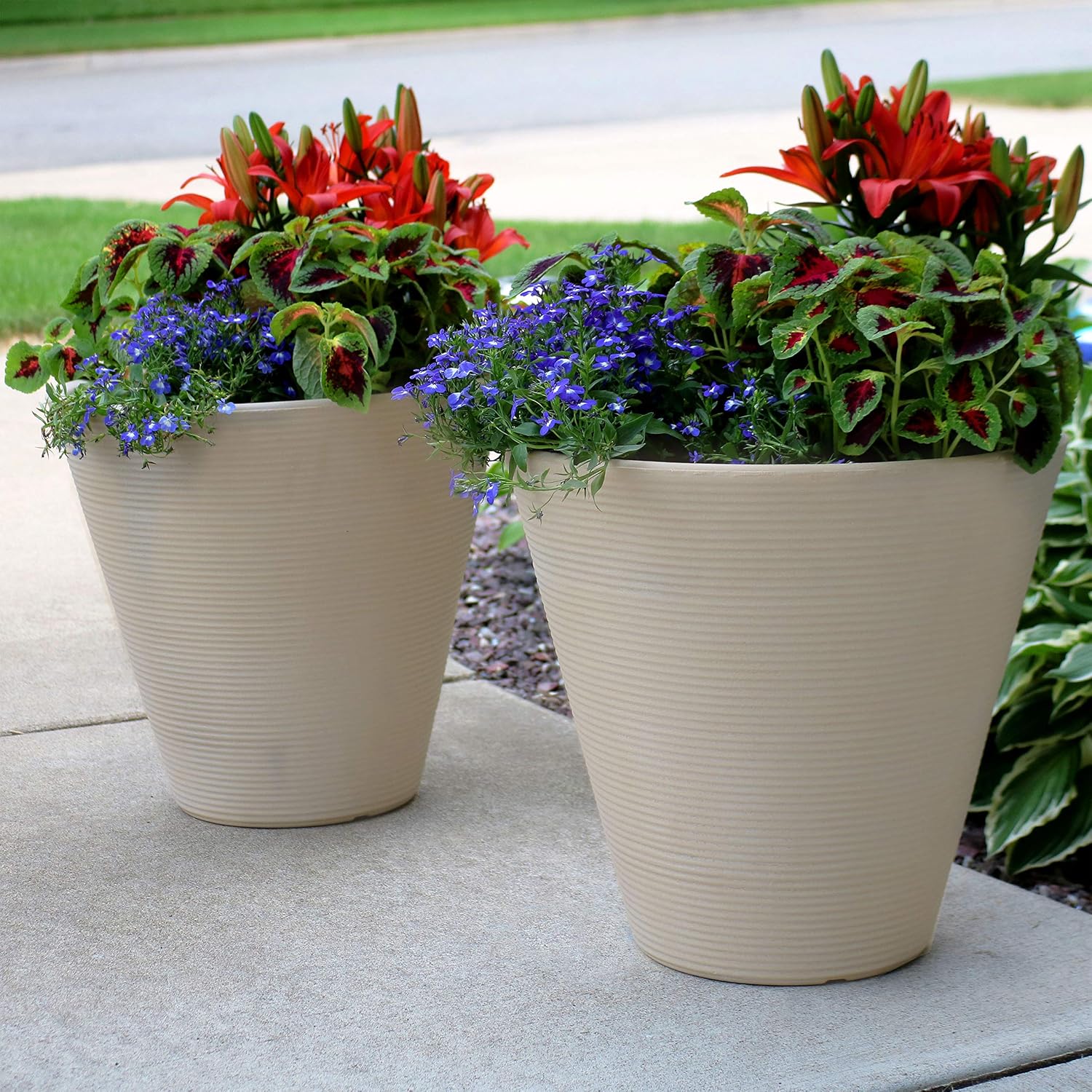 Sunnydaze 15.5-Inch Walter Large Plant Pot - Polyresin Round Outdoor Planter with Drillable Drainage Hole - 2 Pack - Antique White