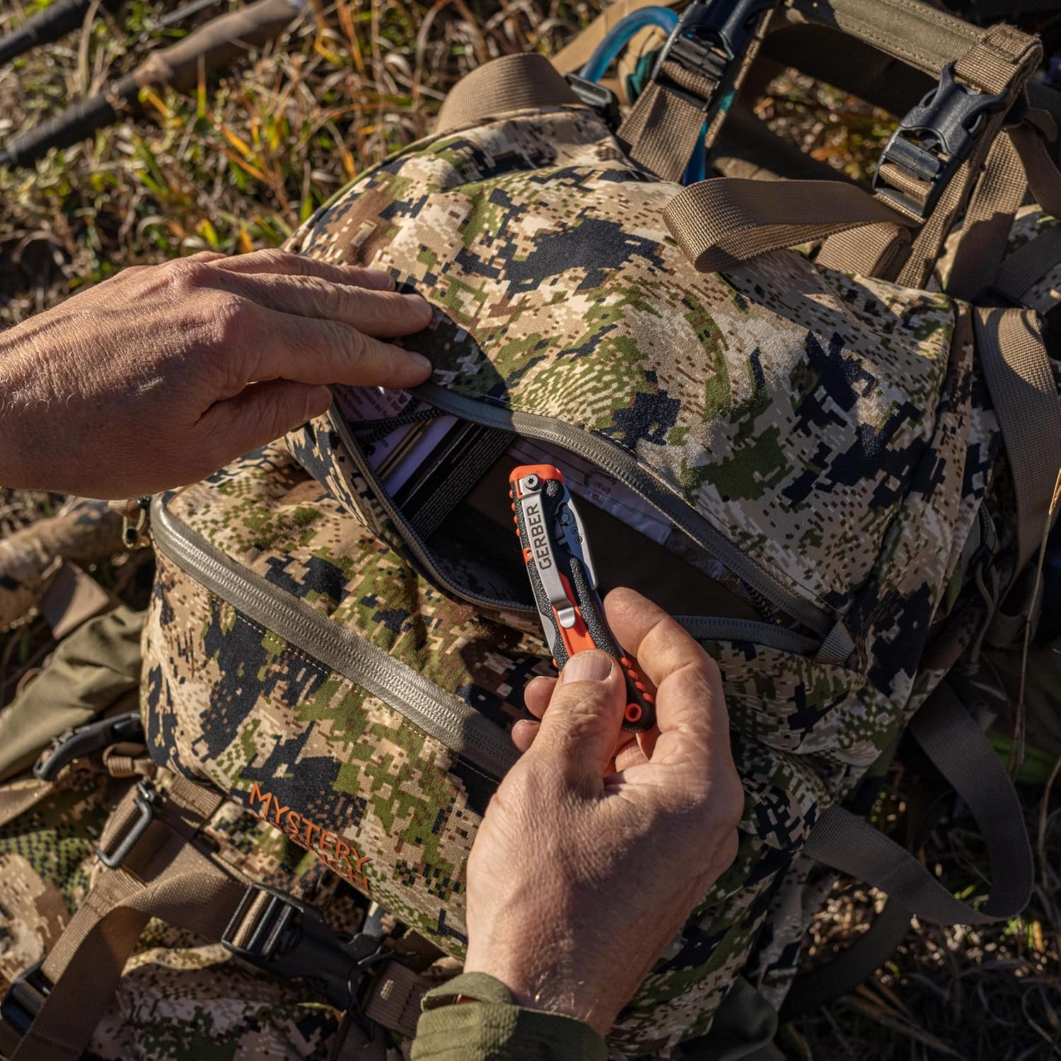 Gerber Gear Vital Pocket Knife, 2.8" Camping and Hunting Plain Edge Folding Knife with Exchange-A-Blade System