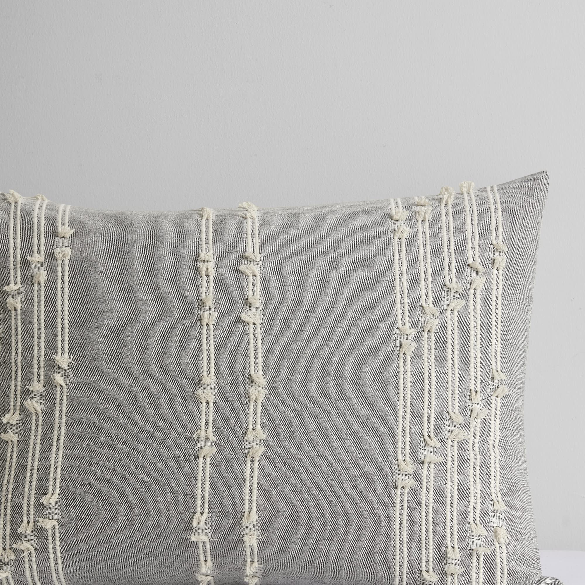 INK+IVY Kara Cotton Comforter Set, Clipped Jacquard Stripes and Diamond Printed Reverse, Modern