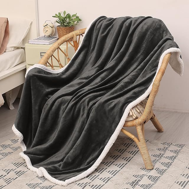 Catalonia Classy Sherpa Fleece Throw Blanket, Warm Thick Soft Winter Fluffy Plush Couch Throw, Reversible Cozy Fleece Blanket Sofa Single Bed, All Season 150 x 130 cm Grey