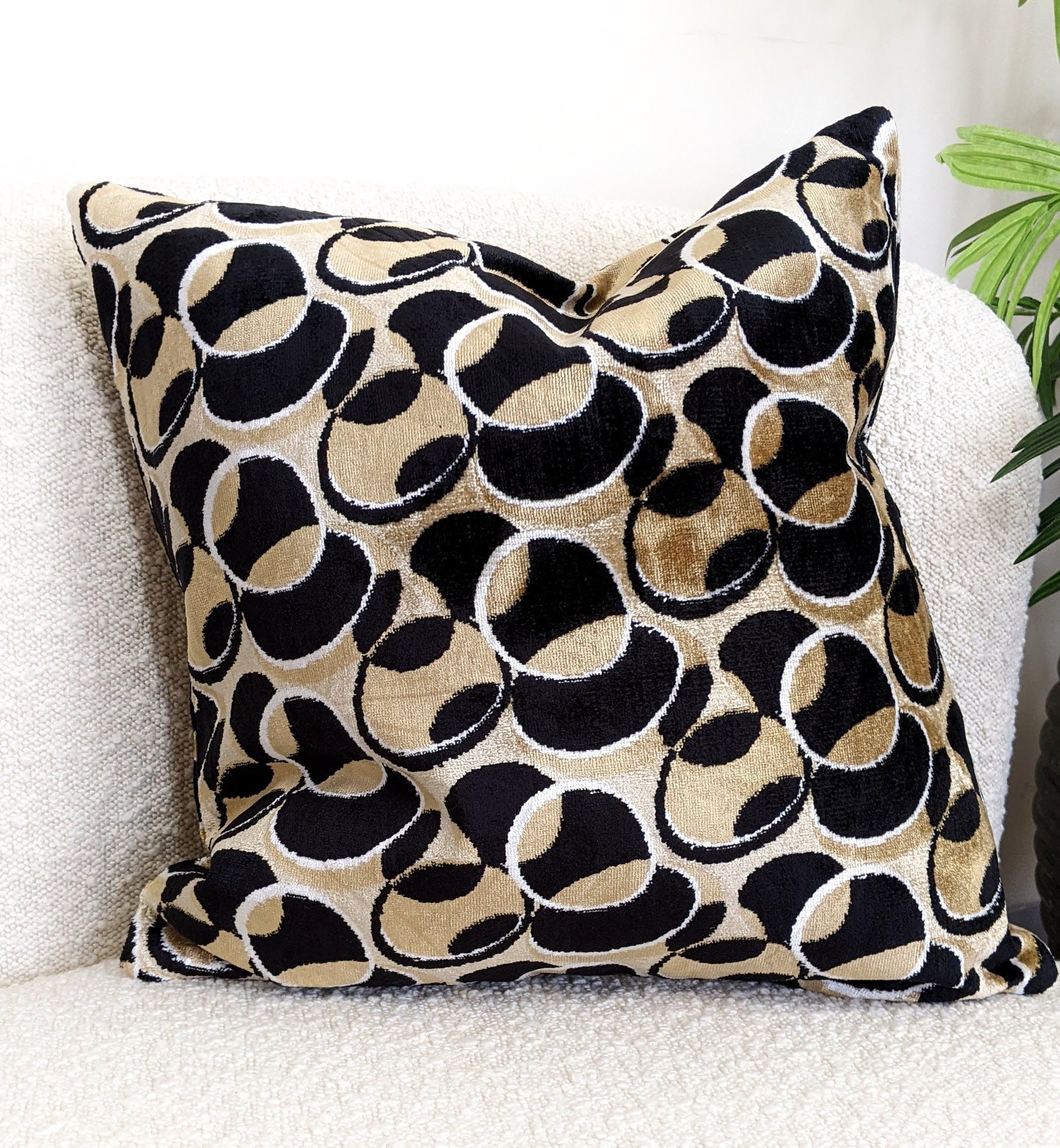 Tache Decorative Velvety Embossed Black Gold Eternal Eclipse Cushion Cover Throw Pillow Case 1 Piece 18 X 18