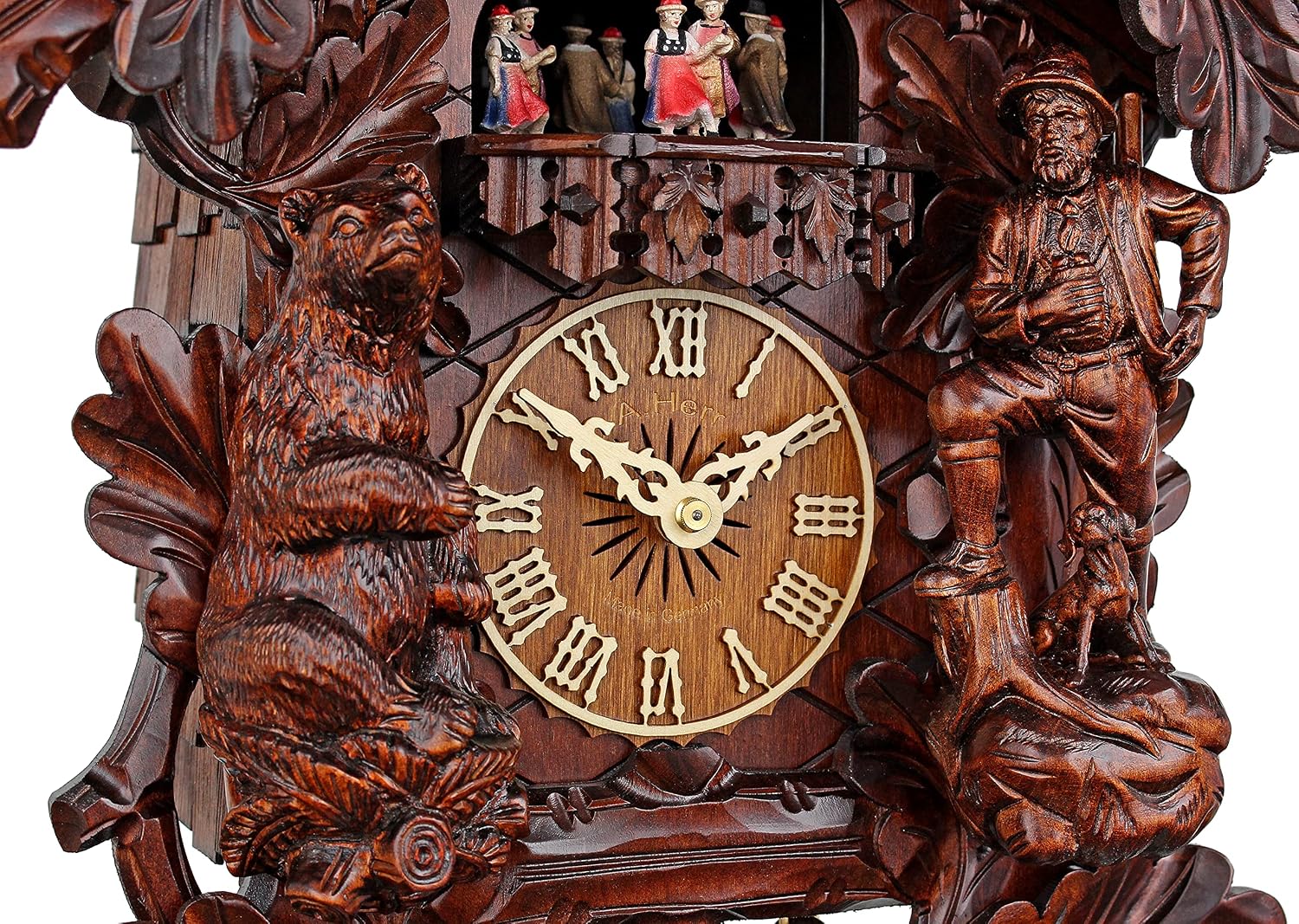 Cuckoo Clock - The Hunter in The Wild Forest handshingled