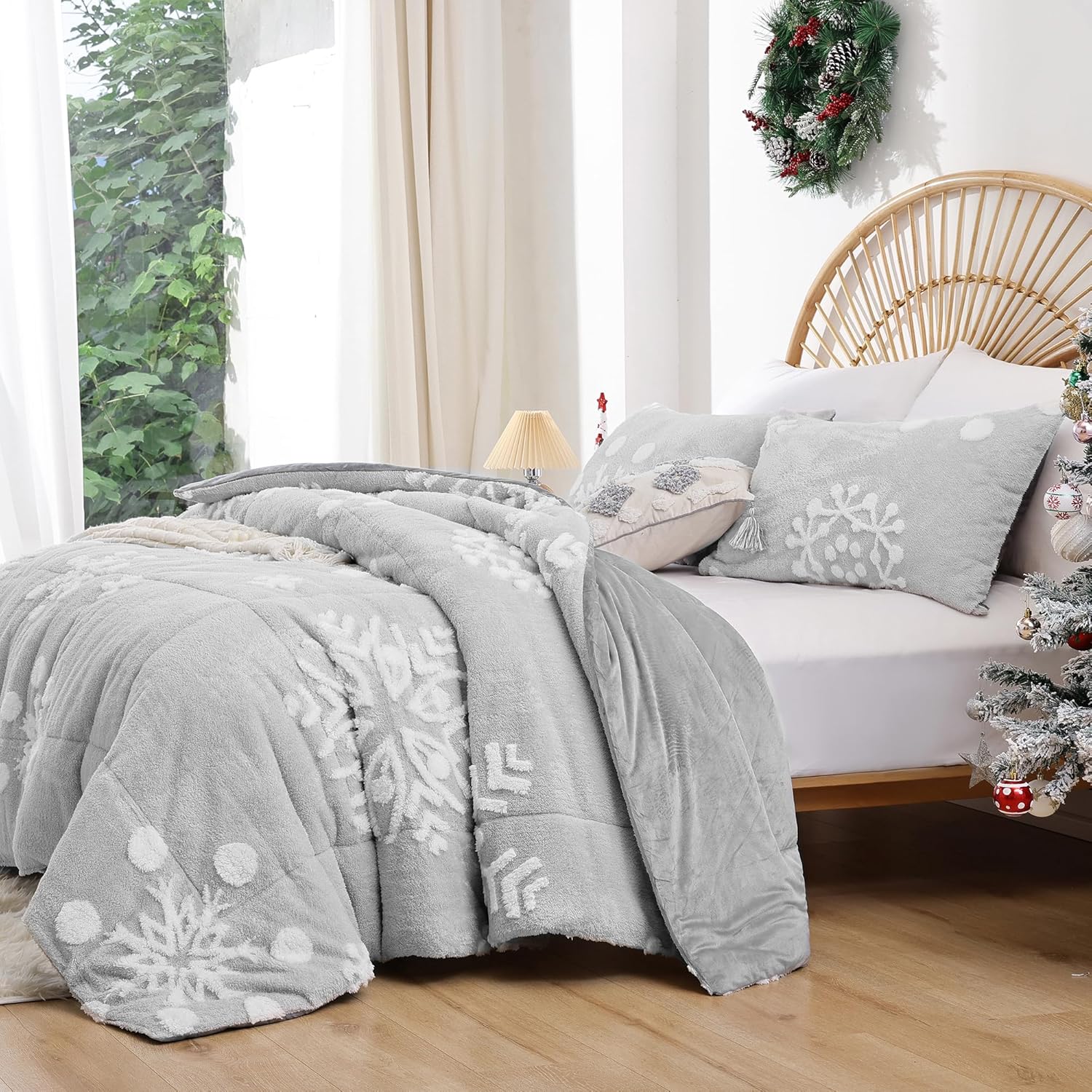 JANZAA Christmas Bedding Queen Comforter Set with White Snowflake Stereoscopic on Grey Comforter Soft Velvet Comforter Set