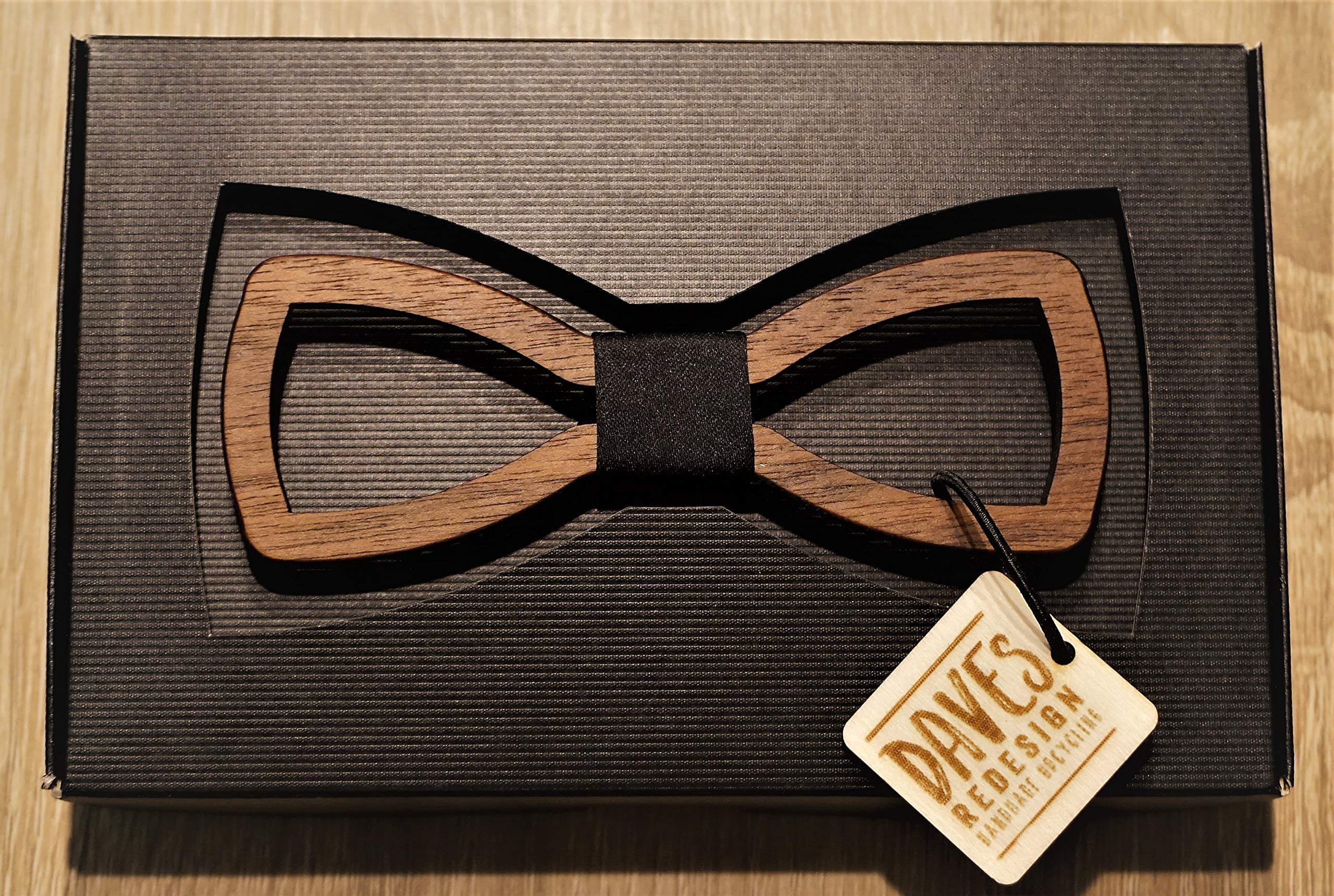 Holzfliege Männer mit Ausschnitt schwarz Herren-Fliege schwarz mit elegantem Stoffband handgefertigt Chabby Chic Querbinder Bräutigam Accessoires