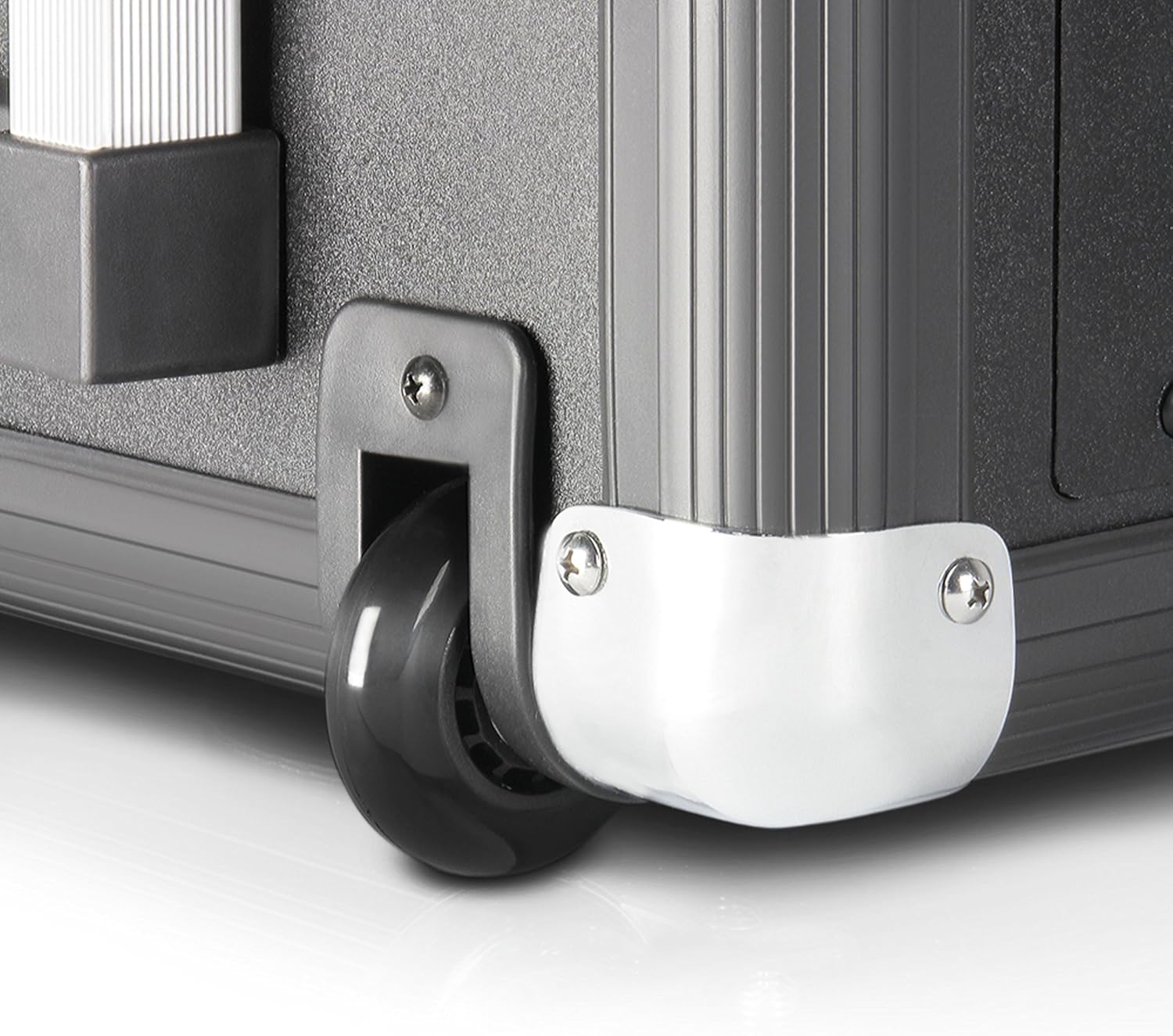 Close-up of a wheel and corner protector on the LD Systems Road LDRJ8