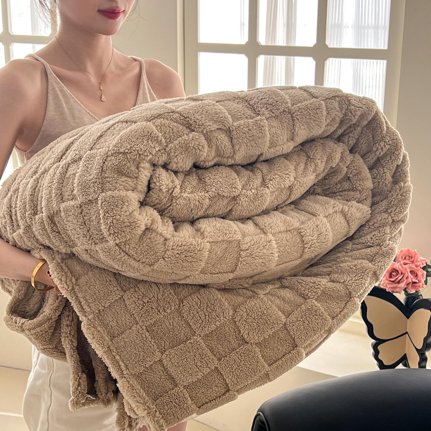 twin fleece blanket for couch - super soft cozy throw blankets for women,3d checkered striped lightweight blanket for girls,all seasons flannel blanket?bed home decor?60x80 inches khaki checkered twin(60"x80")