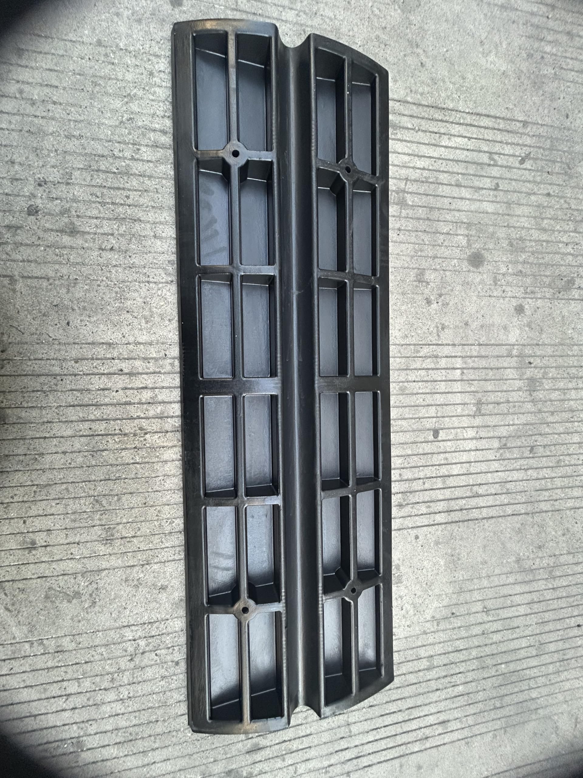 VEVOR Rampa per Soglia in Gomma Altezza 2,5 cm con Canale per Cavi Capacità Max. 15 Tonnellate per Veicoli, Rampa per Soglia Gradini Superficie Antiscivolo 113x24,1x2,5 cm, Rampa Soglia Antiscivolo