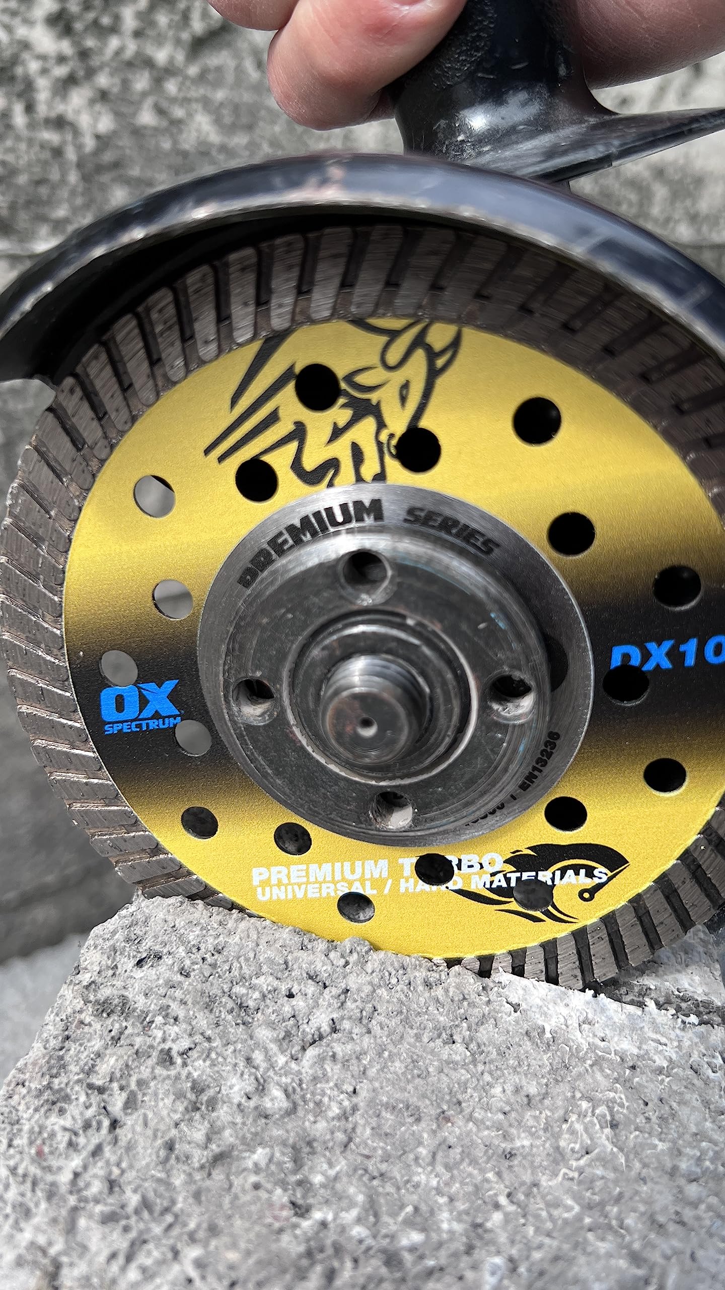 OX Spectrum Premium Diamond Blade - Universal/Hard - 105/16mm - Image 2