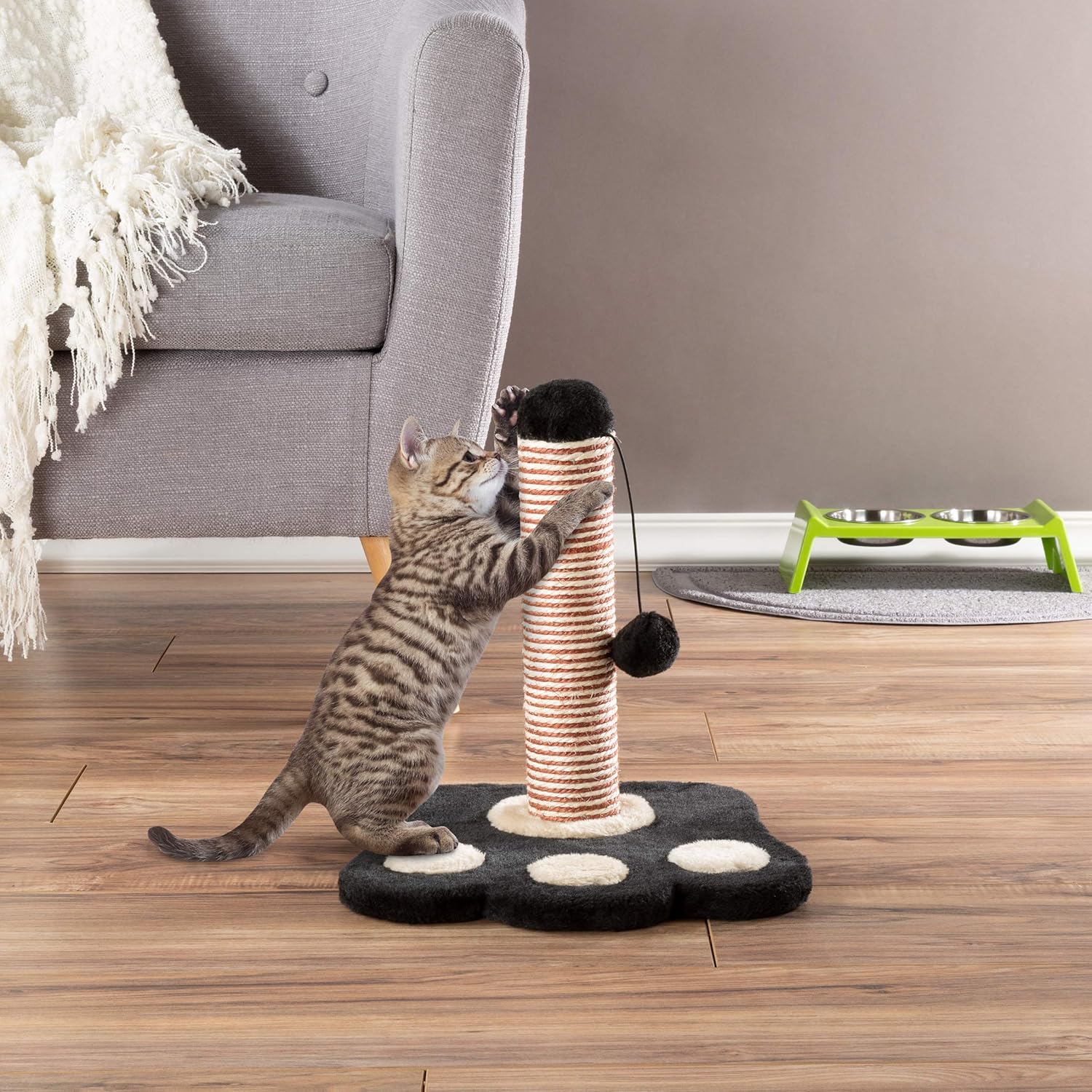 diy scratching post for kittens