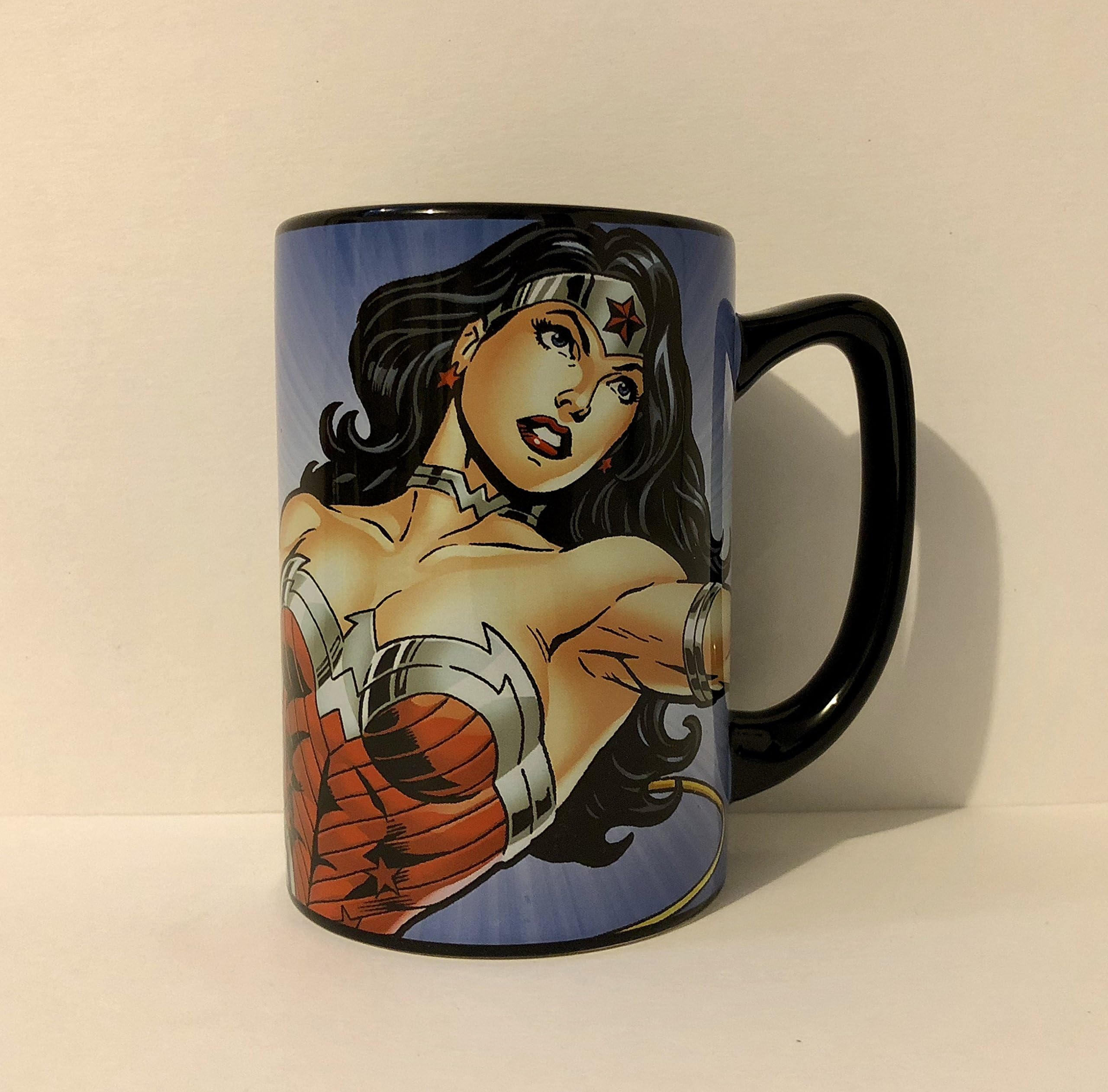 Magic Mountain DC Comics Wonder Woman 14oz Slim Mug