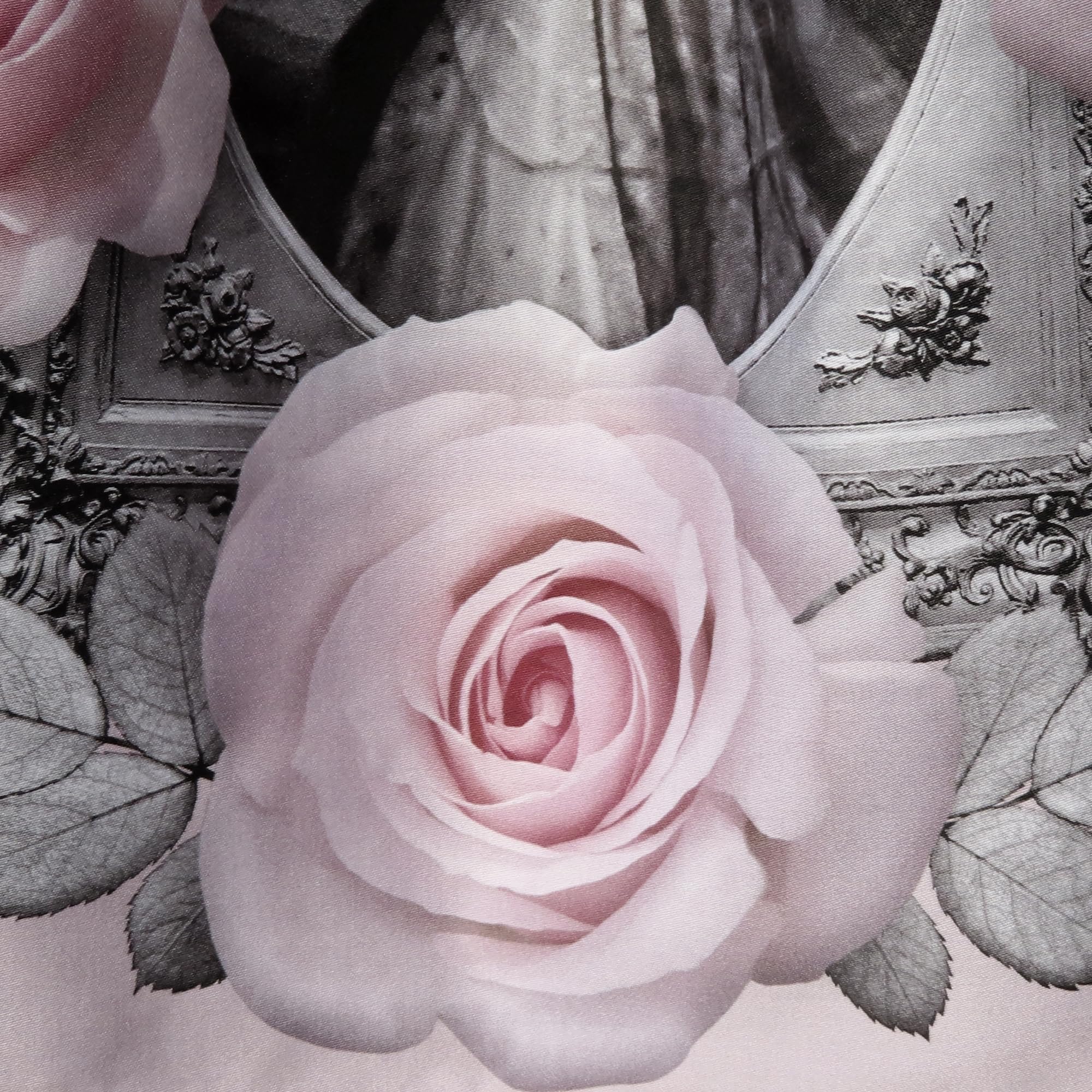 Alexandra Maxa Dirndlschürze Damen „Kaiserin Elisabeth“ – Designer Dirndl Schürze mit historischem Sisi-Motiv mit Rosen – Trachten Accessoire in Baumwoll-Satin – Mini, Midi – Gr. 36–46