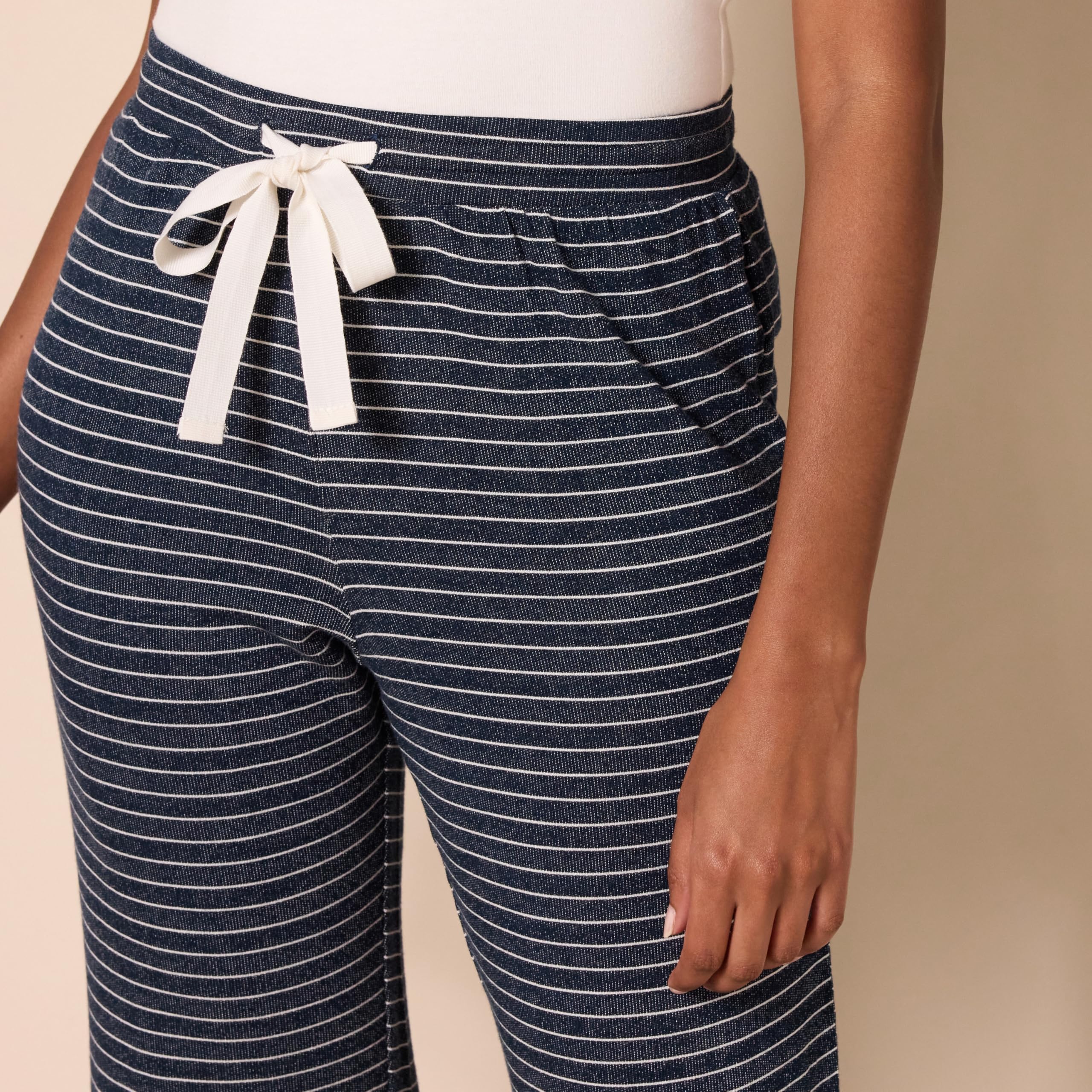 Amazon Essentials Pantalón de Pijama Ligero de Felpa con Cordón Mujer