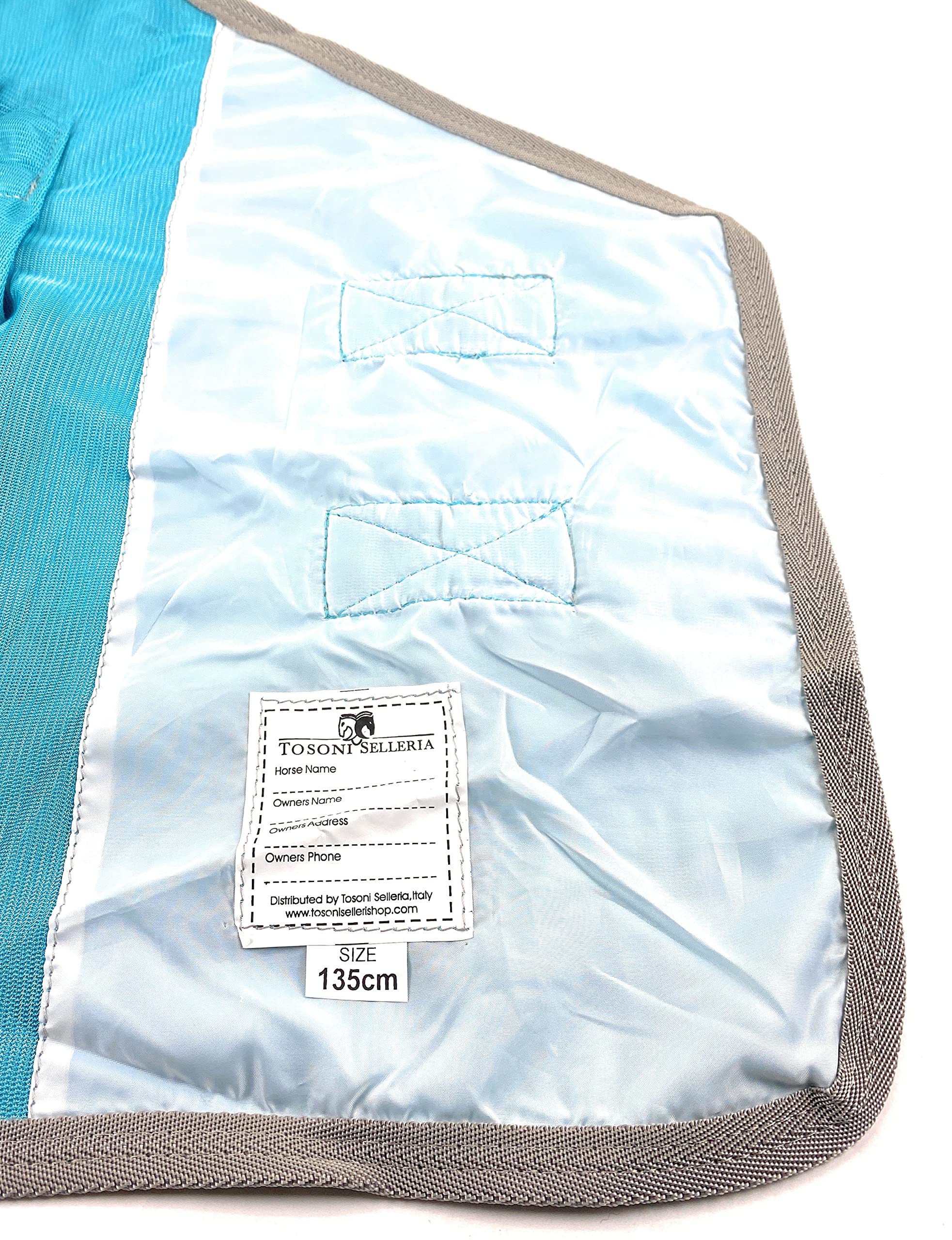 Horses, Coperta Antimosche Traspirante, Modello Nemesis, Scherma dai Raggi Solari, Rete Fitta in Tessuto Mesh, Contro Mosche ed Insetti (135 cm, Azzurro)