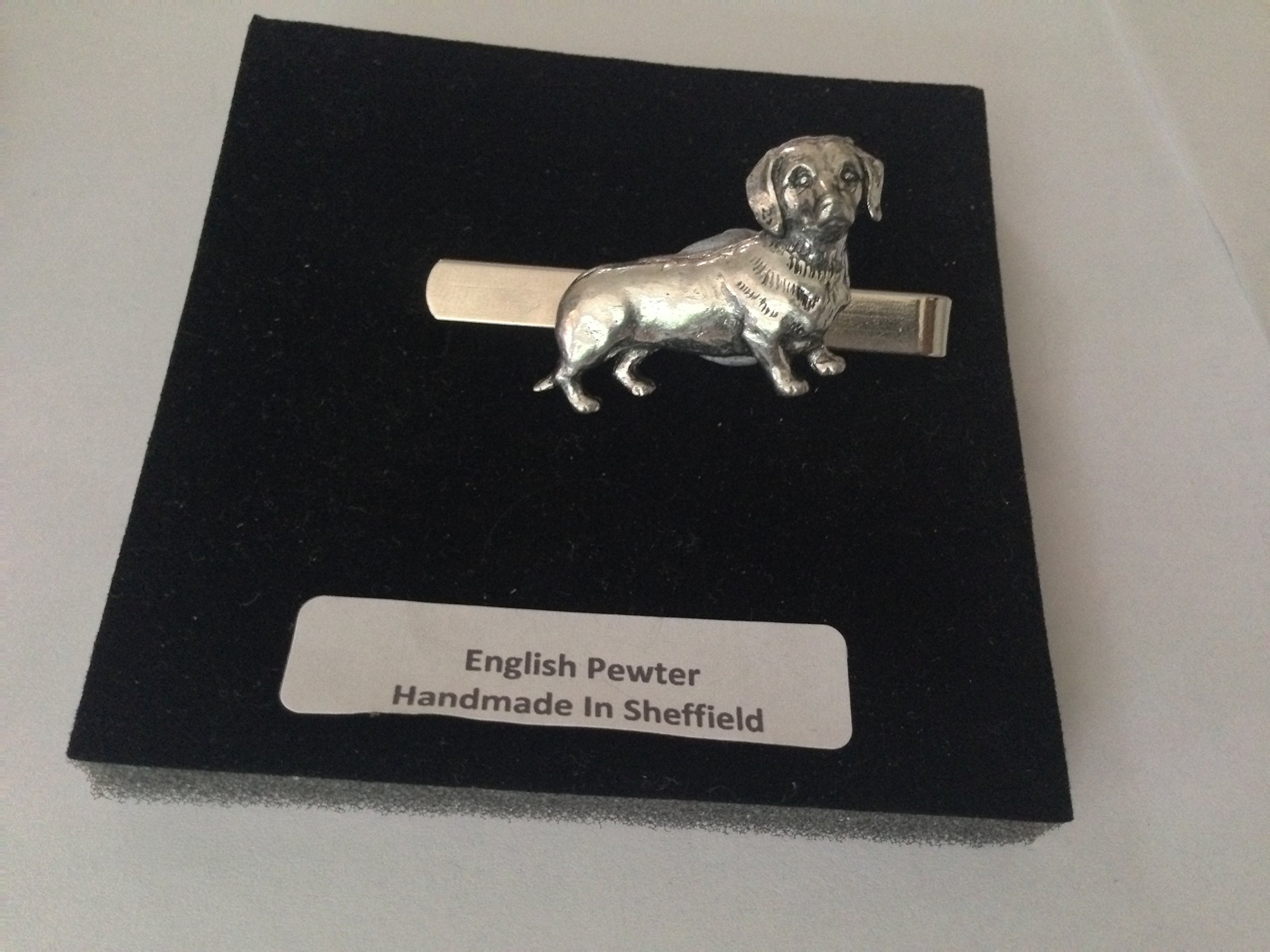 D18 Scottish terrier English Pewter emblema su un fermacravatta 4 cm a