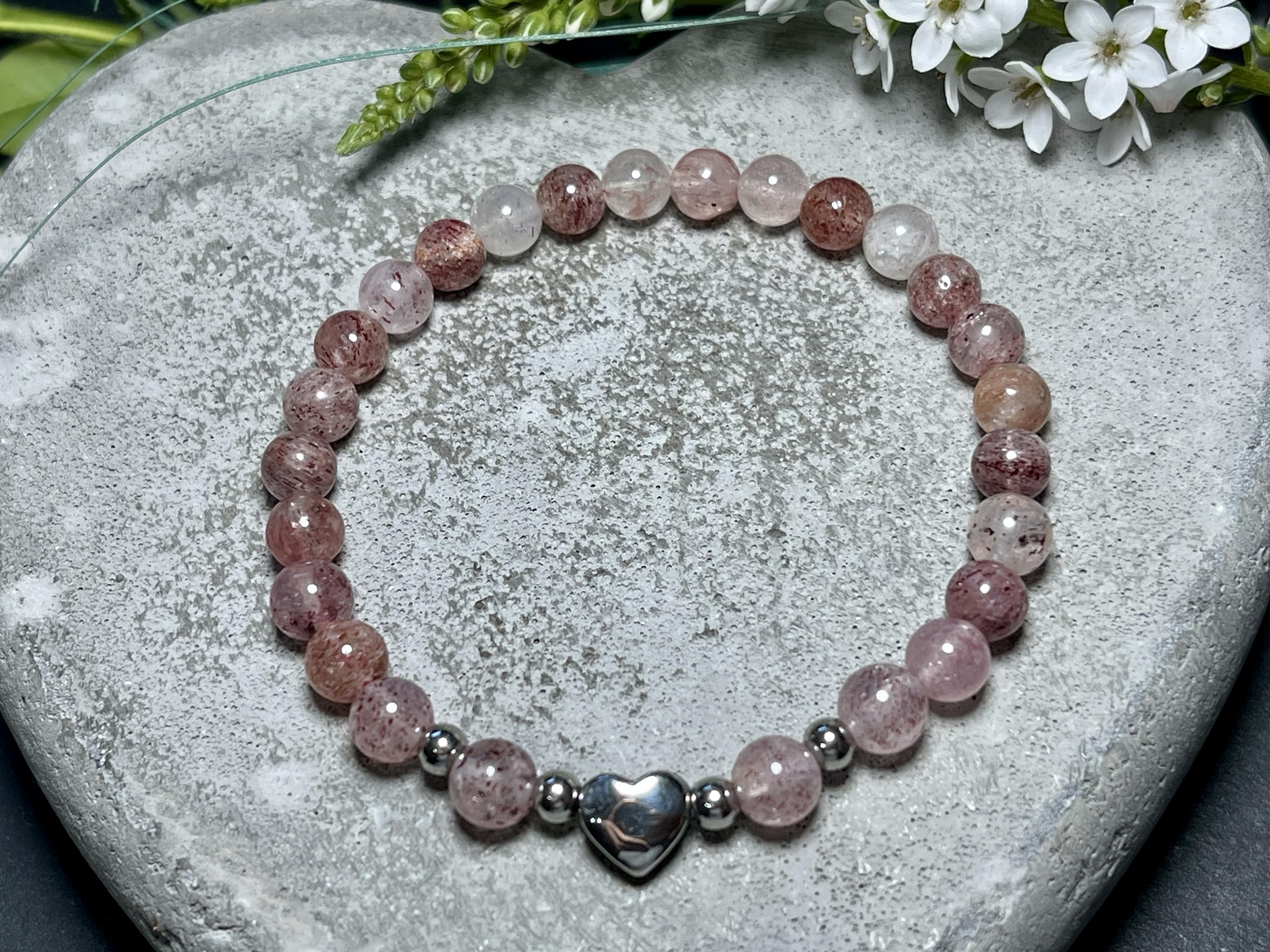 Erdbeerquarz Armband Perlen echt 6mm Herz Edelstahl Silber Gold Roségold oder Ionisiert - Handmade Perlenarmband Konzentration Lebensfreude Humor - Spiritueller Schmuck Damen Mädchen