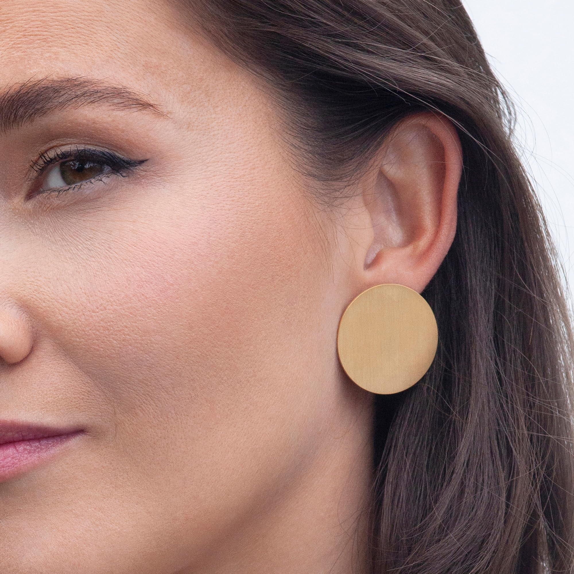 Große Statement Ohrringe • Gebürstete Edelstahl Ohrstecker 18k vergoldet • Boho Style Scheiben Ohrschmuck • nachhaltig & handgemacht • Ø 30mm