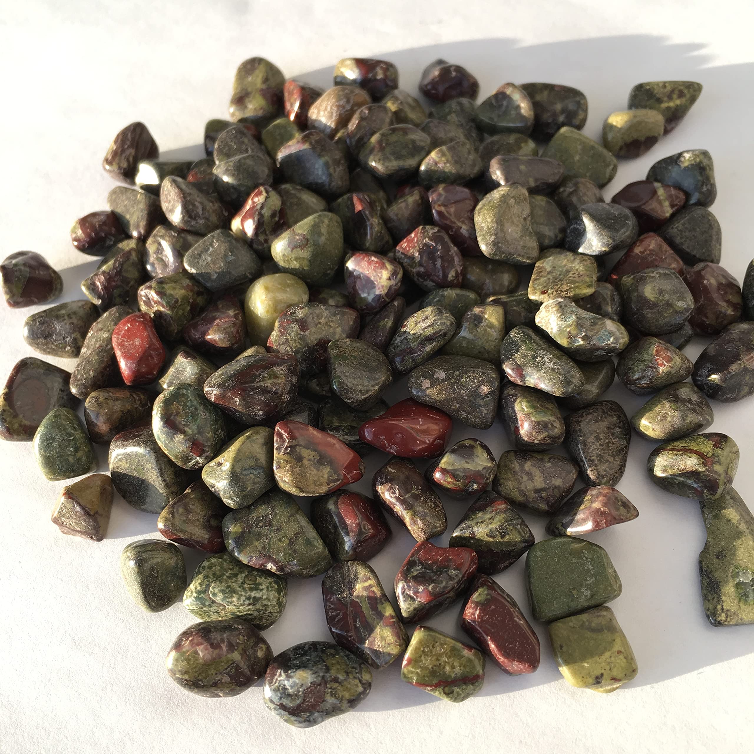 Cristal Natural en Bruto Piedra de Sangre de dragón Natural Grava Piedra de Cristal Grava Acuario jardín Piedra decoración NaturalReiki Decoración (Size : 500g)