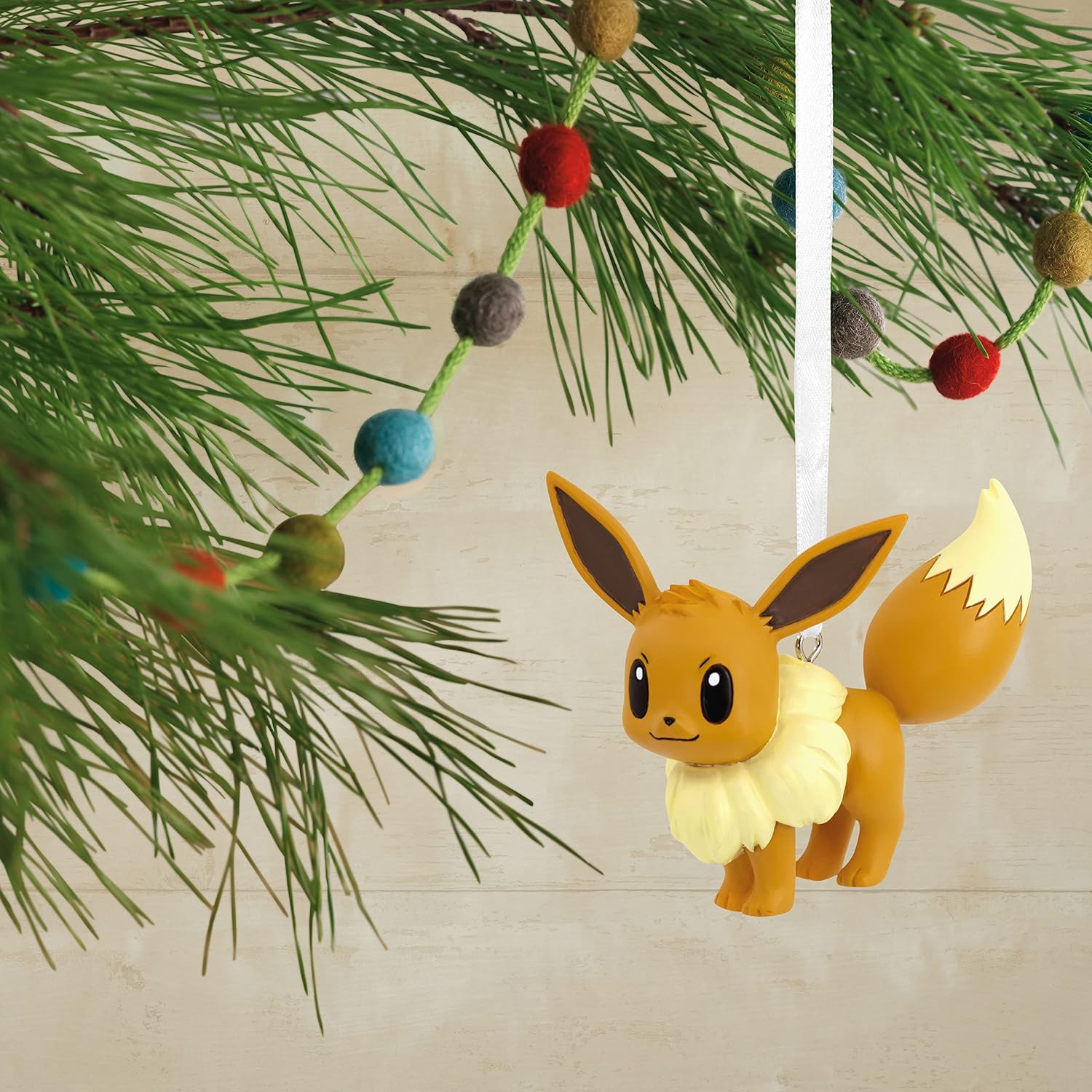 Hallmark Pokémon Eevee Christmas Ornament, Resin image 5