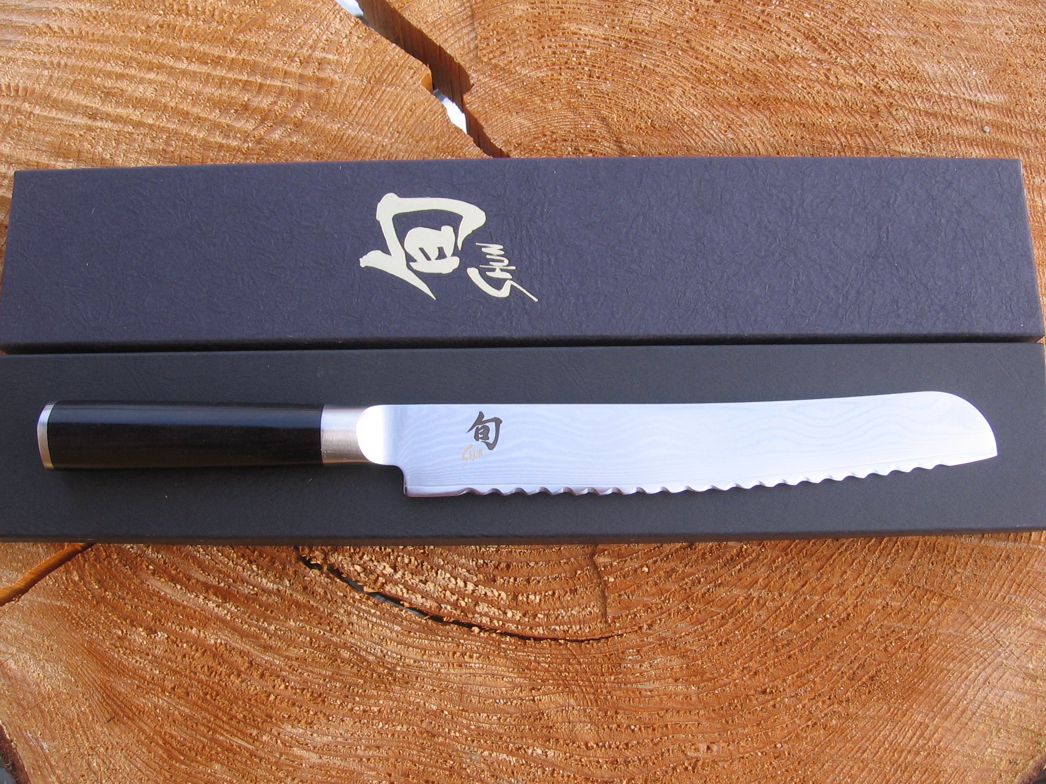 KAI Shun DM-0705 Brotmesser - 22,5 cm
