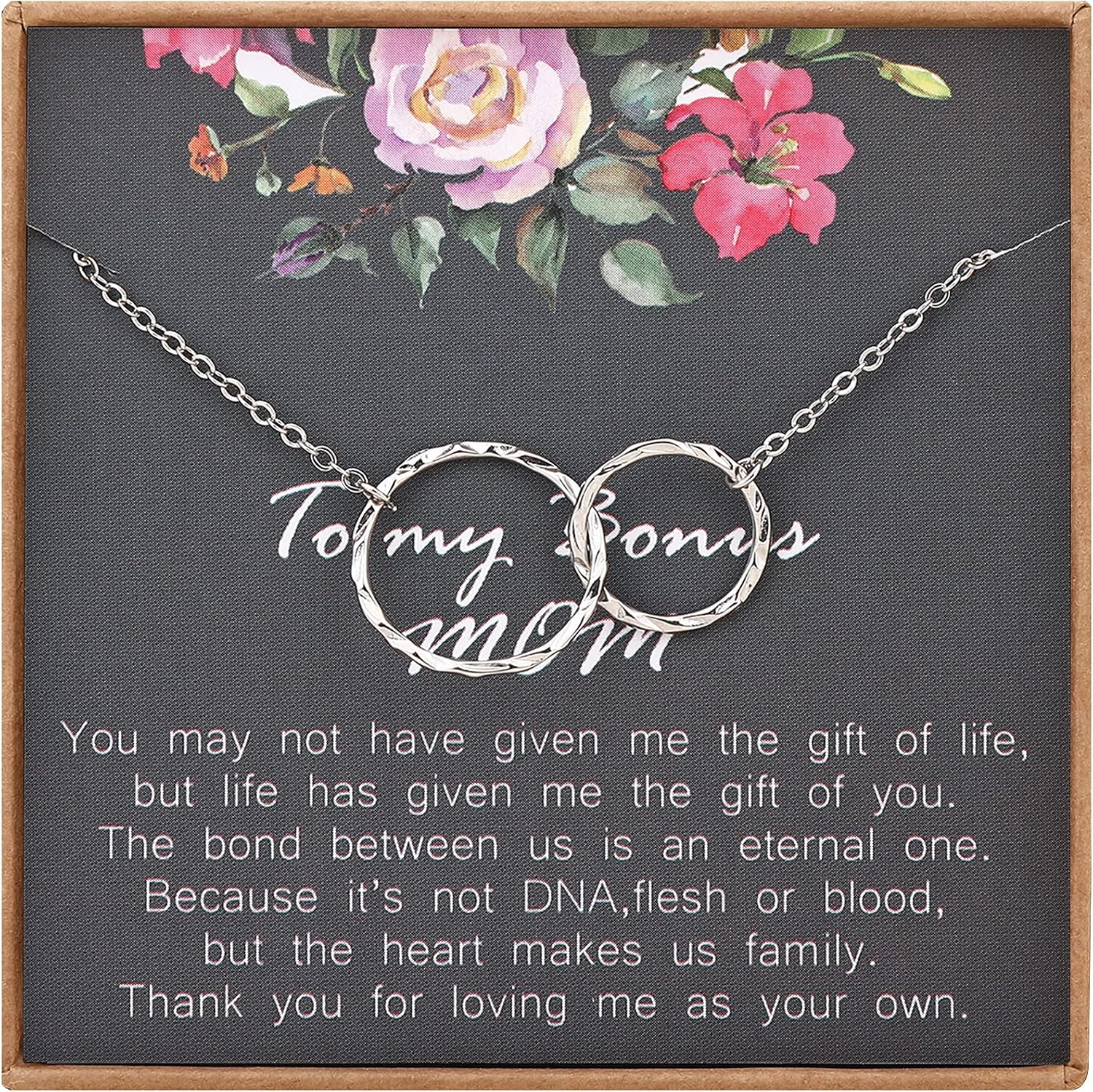 MADAOGO Step Mom Gifts from Daughter/Son, Sterling Silver Interlocking Infinity Circles, Mother in Law Wedding/Birthday Gifts, Stepmom Gifts from Stepdaughter, Mother’s Day Jewelry Gifts for Mom