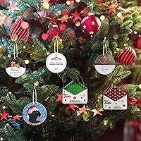 Vista 7 de Nuestro primer adorno de Navidad comprometido 2025 colgante de vidrio estampado – decoración rústica personalizada de corazones de granja