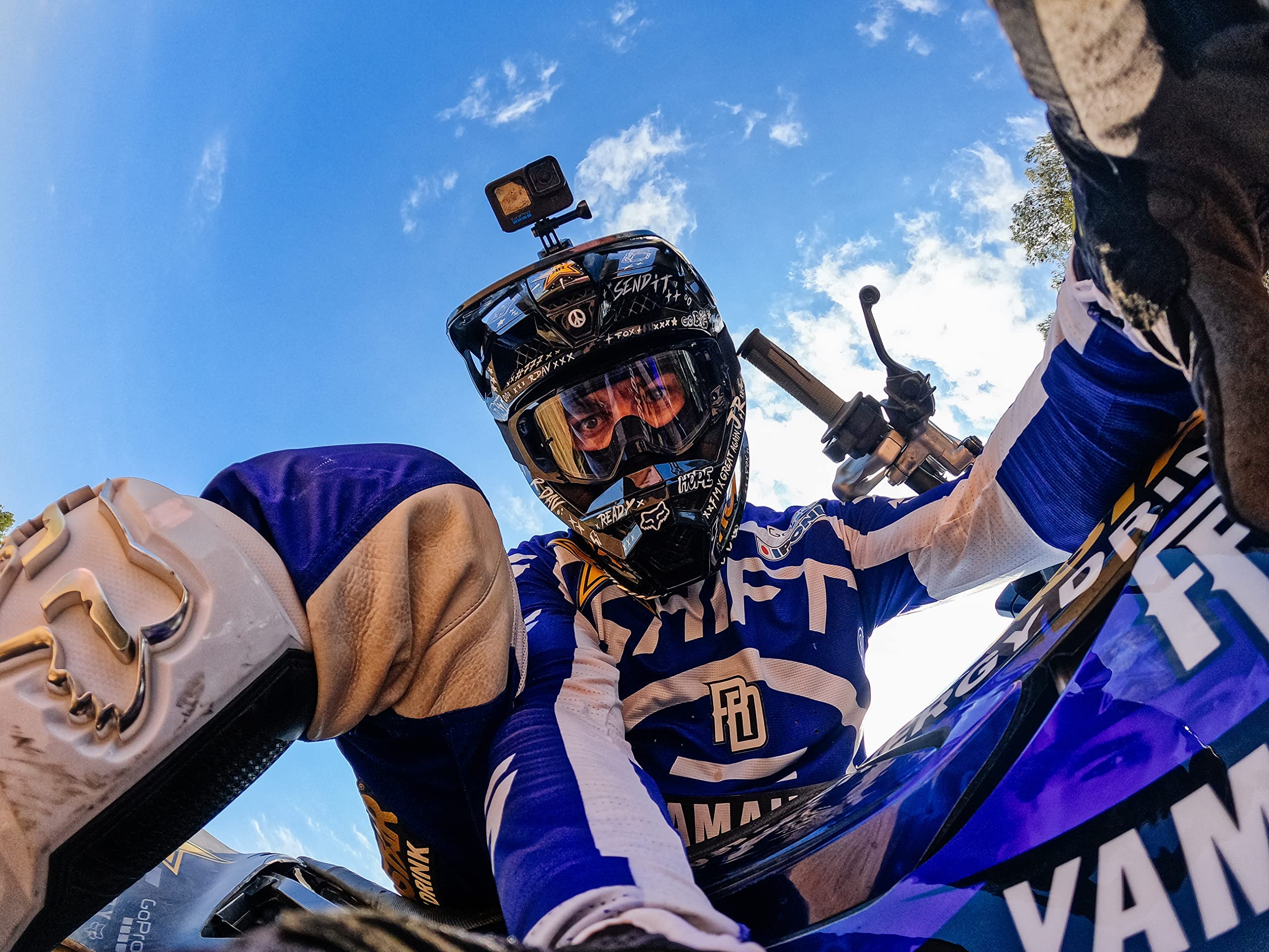 GoPro HERO10 Noir Caméra d'action étanche 5,3K60 23 MP stabilisation reconditionné