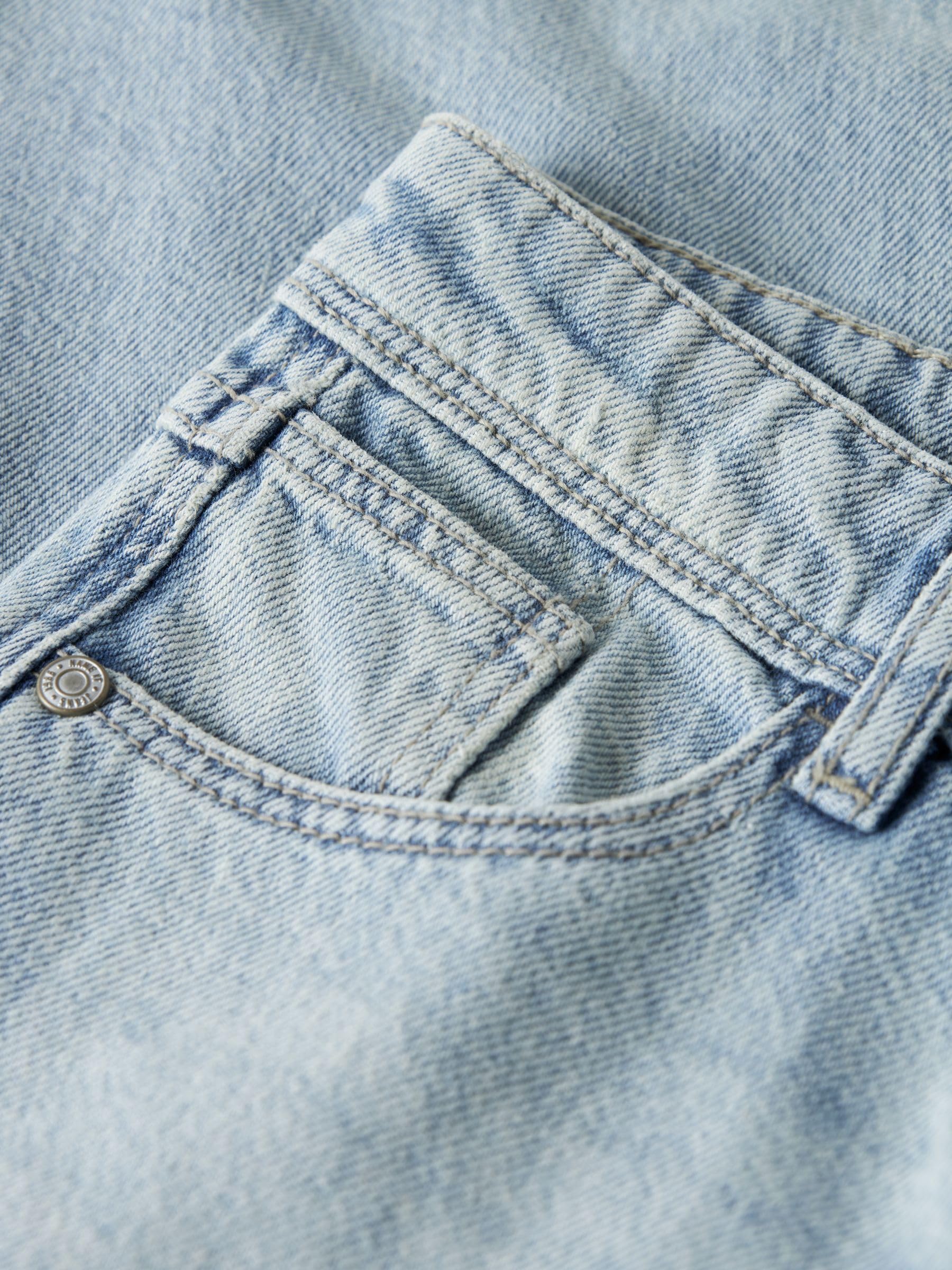 Besuche den NAME IT- Name IT Jungen Nkmryan Straight Jeans 5950-Dm Noos Name It Boy Jeans Straight Fit in use