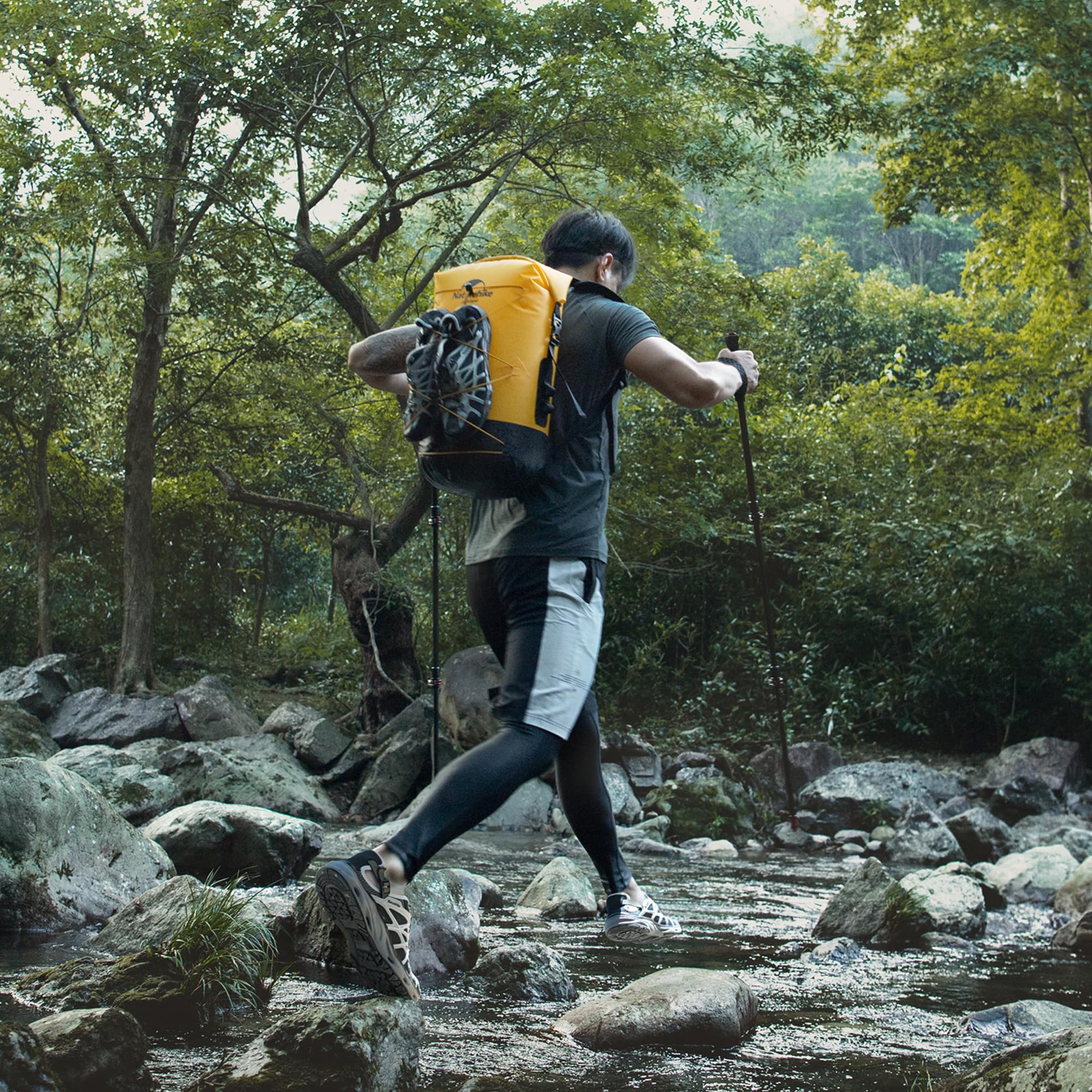 Naturehike Wodoodporny plecak dla mężczyzn, plecak turystyczny, wodoodporny plecak outdoorowy, lekki plecak kempingowy 20L/30L/40L