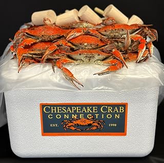 Chesapeake Crab Connection Fresh Maryland Blue Crabs - 1/2 Bushel Bay Male Mix 5-5.5" w/ Old Bay Seasoning, Lump Meat & Mallets