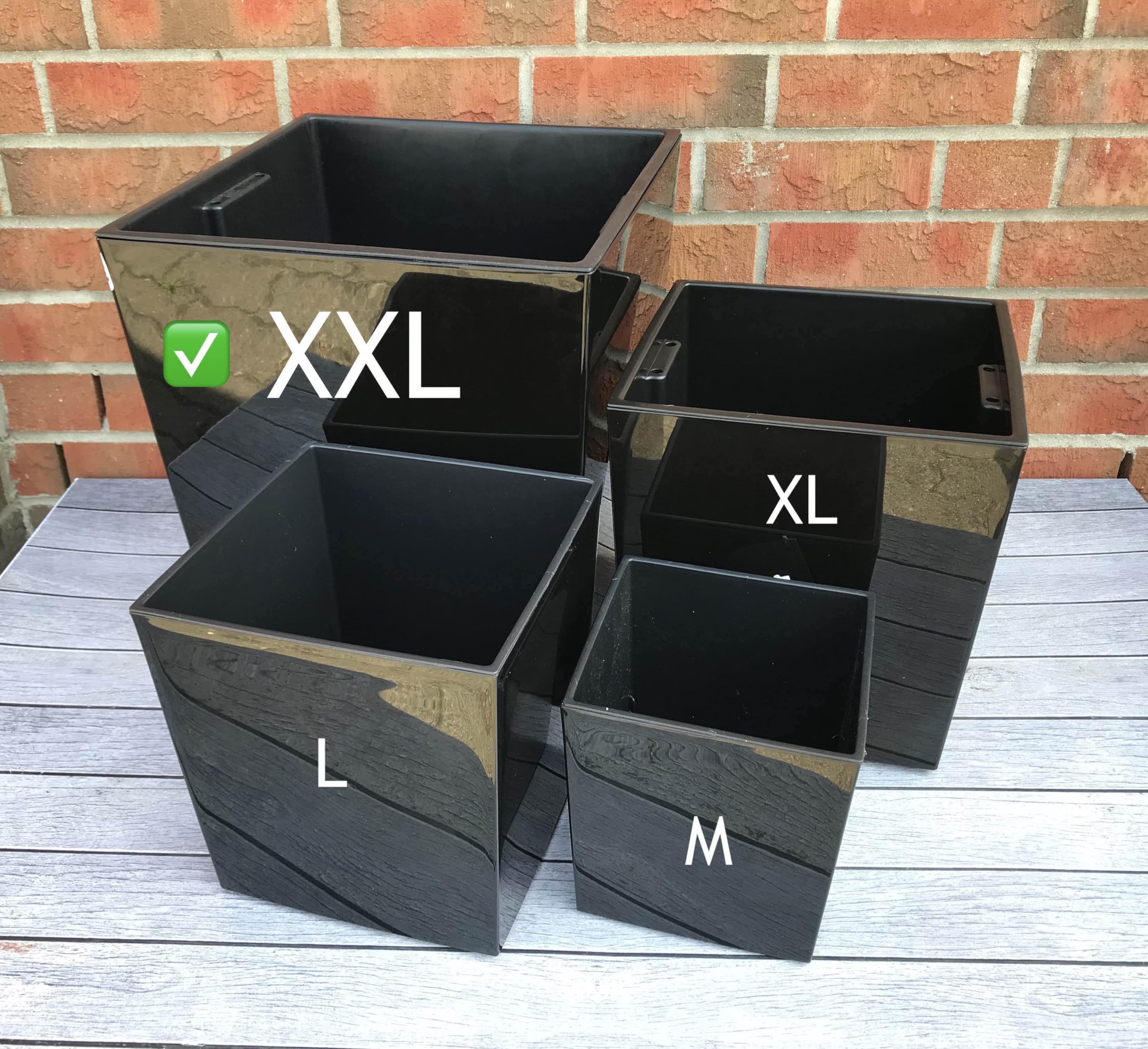 Fioriera Melfon XXL 39x39x41 Cm Con Sistema Di Irrigazione - Plastica Lucida Nera, Resistente Al Gelo