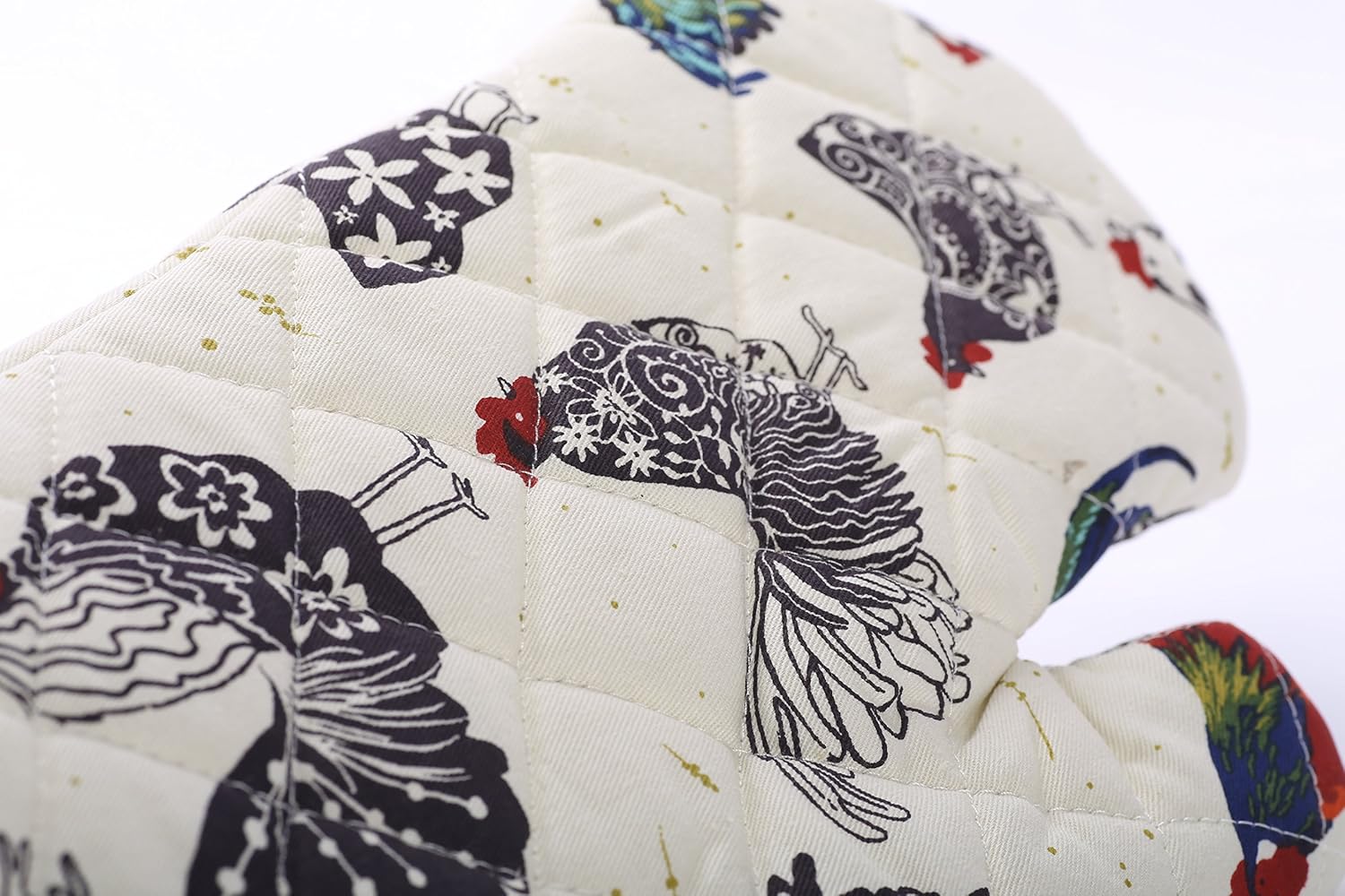 Ulster Weavers 100% Cotton Gauntlet Oven Glove - Heat Resistant and Perfect for Baking, Cooking or Serving - Machine Washable, Animal Theme, Rooster, Cream