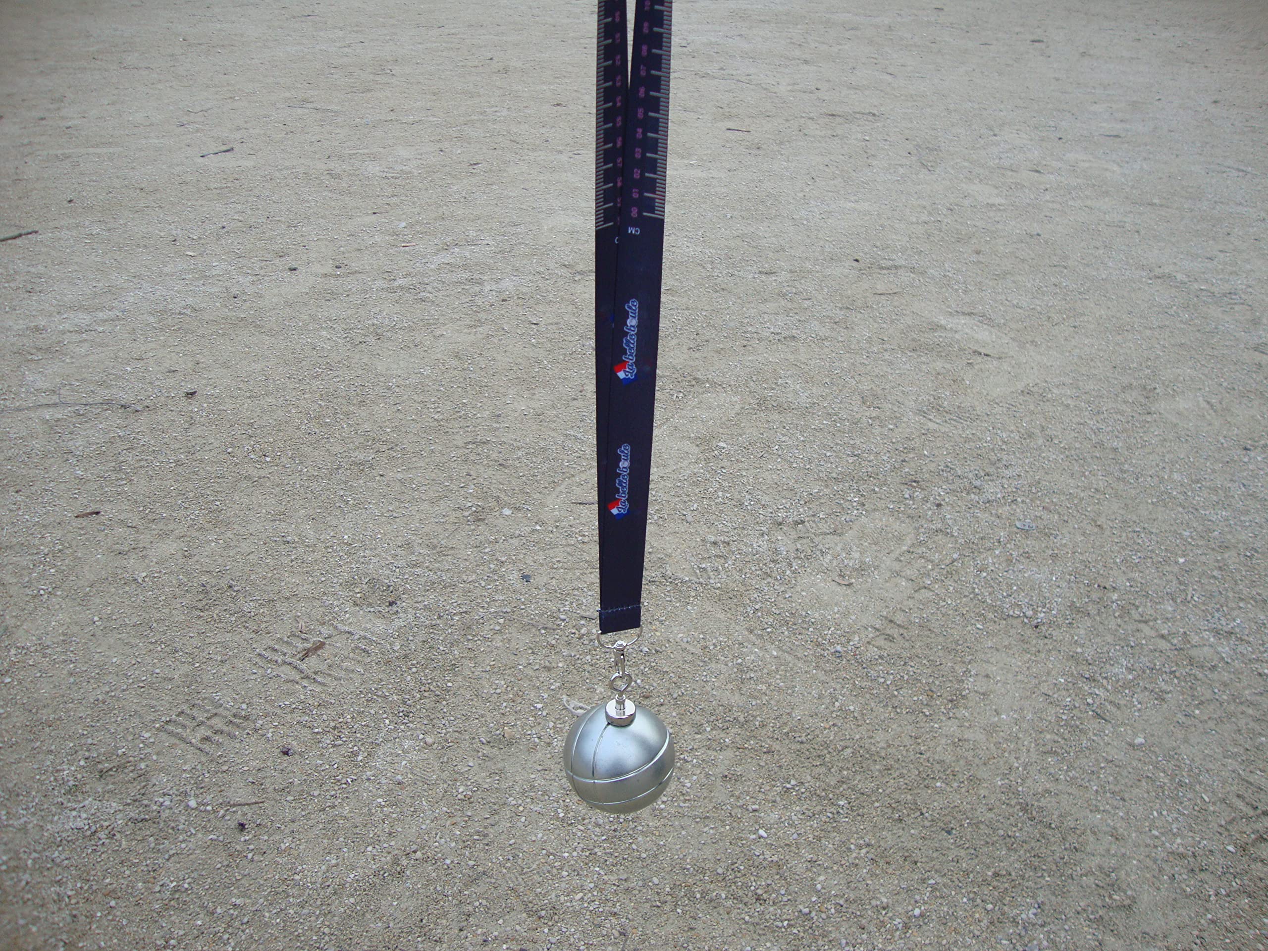 La belle boule® | Kit Ramasse Boule De Pétanque Magnétique avec Chiffon Microfibre - Accessoires pour Amateurs et Compétition - Aimant Néodyme Petanque Ultra Puissant Intérieur et Extérieur