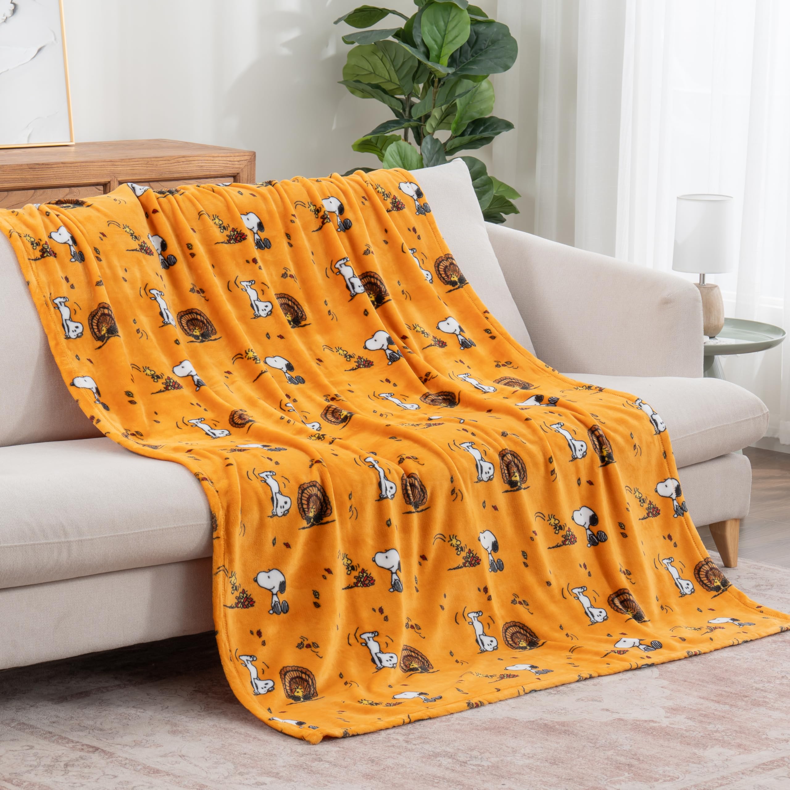 Halloween Costumes Berkshire Peanuts Halloween Blanket Berkshire