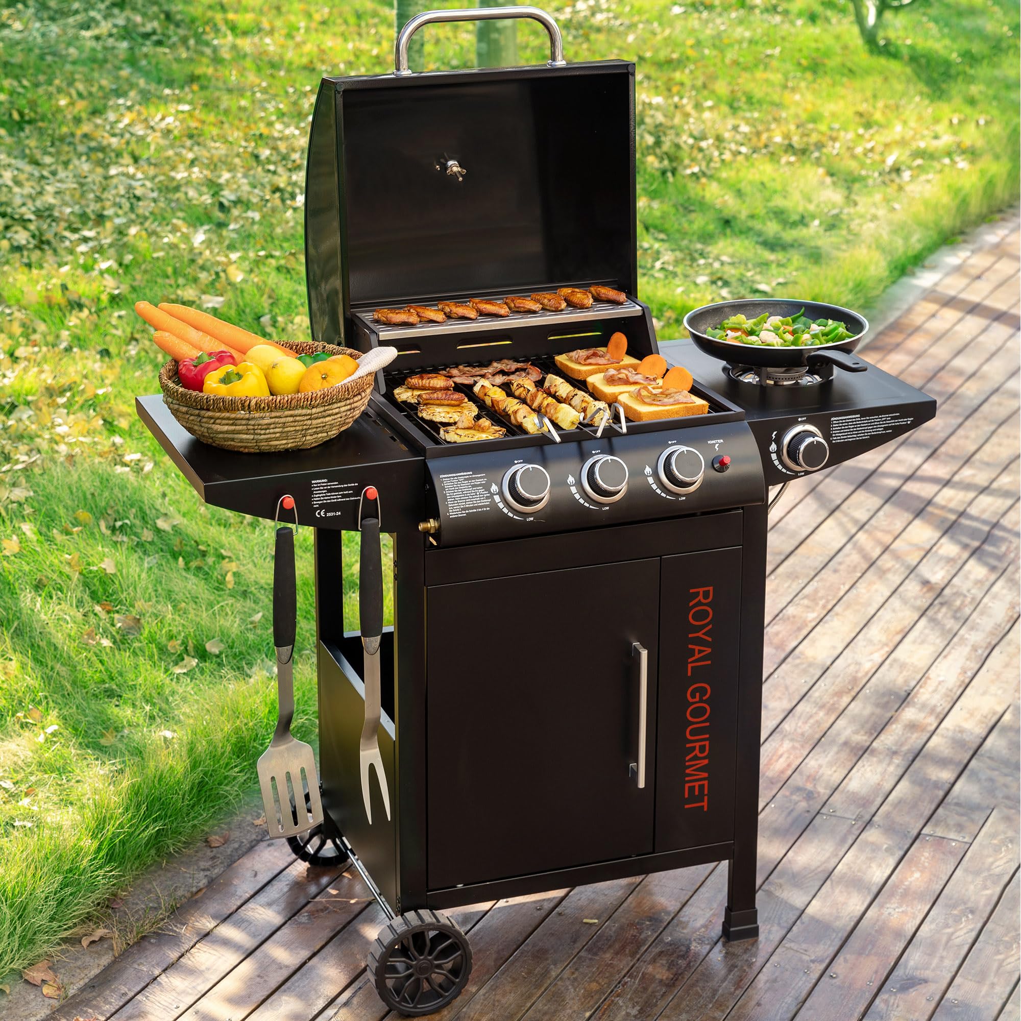 Royal Gourmet Gasgrill 3+1 Brenner Grillwagen mit 11,5 kW, Campinggrill mit Seitenbrenner, Outdoor Gas Grill inkl. Haken, Unterschrank für Balkon, Party Schwarz