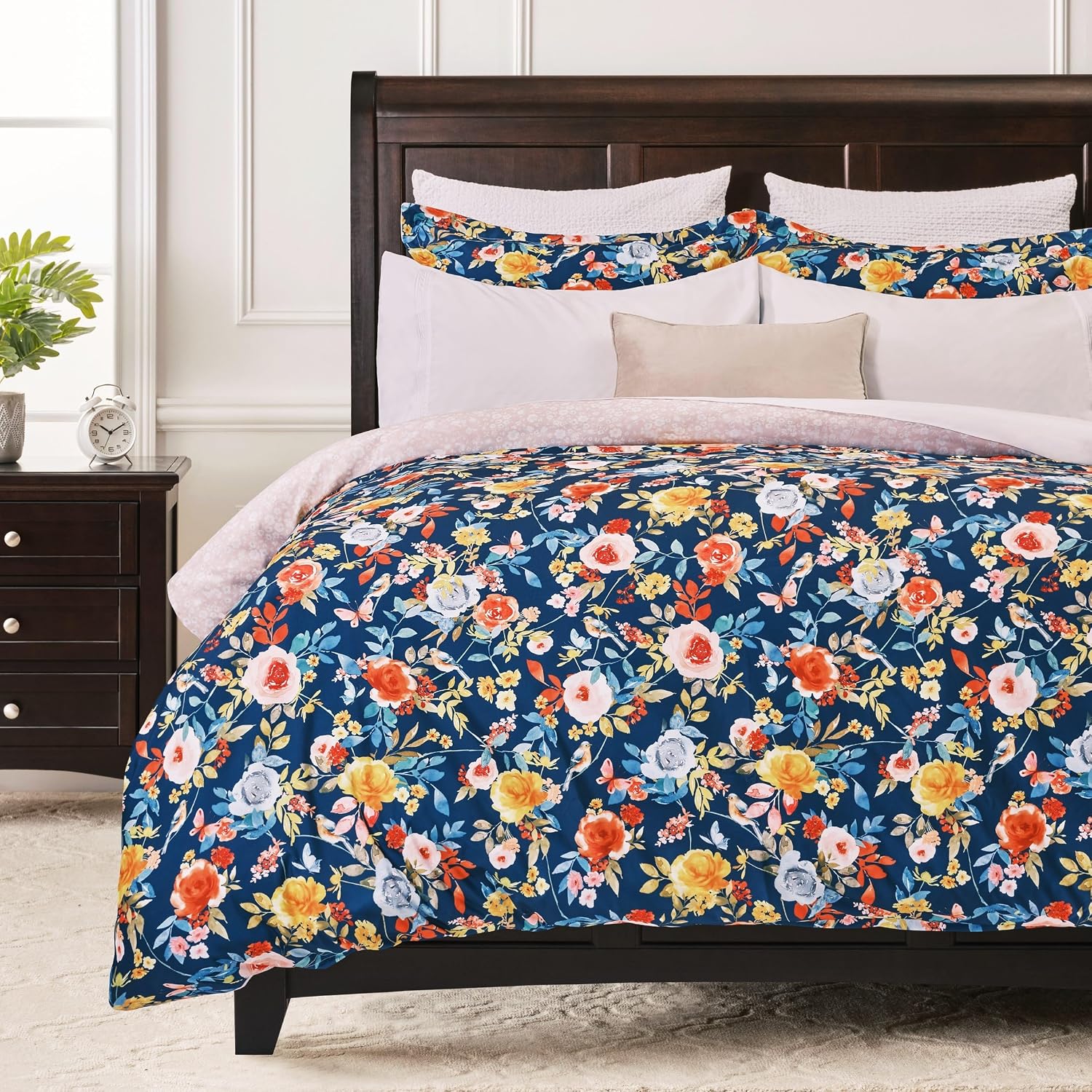 Chanasya Premium Vibrant Rose Garden Duvet Cover Set - Duvet Cover (104” x 90”) & 2 Pillow Shams (20” x 36”) - 3-Piece Set, King Size, Rose Garden
