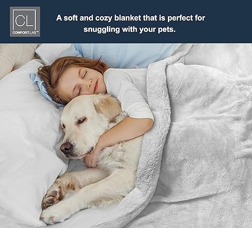 Miniatura 9 de Comfort Lab Manta reversible de franela Sherpa  Elegante manta esponjosa para sofá y decoración del hogar  Anti frisado no se desprende, acogedora y