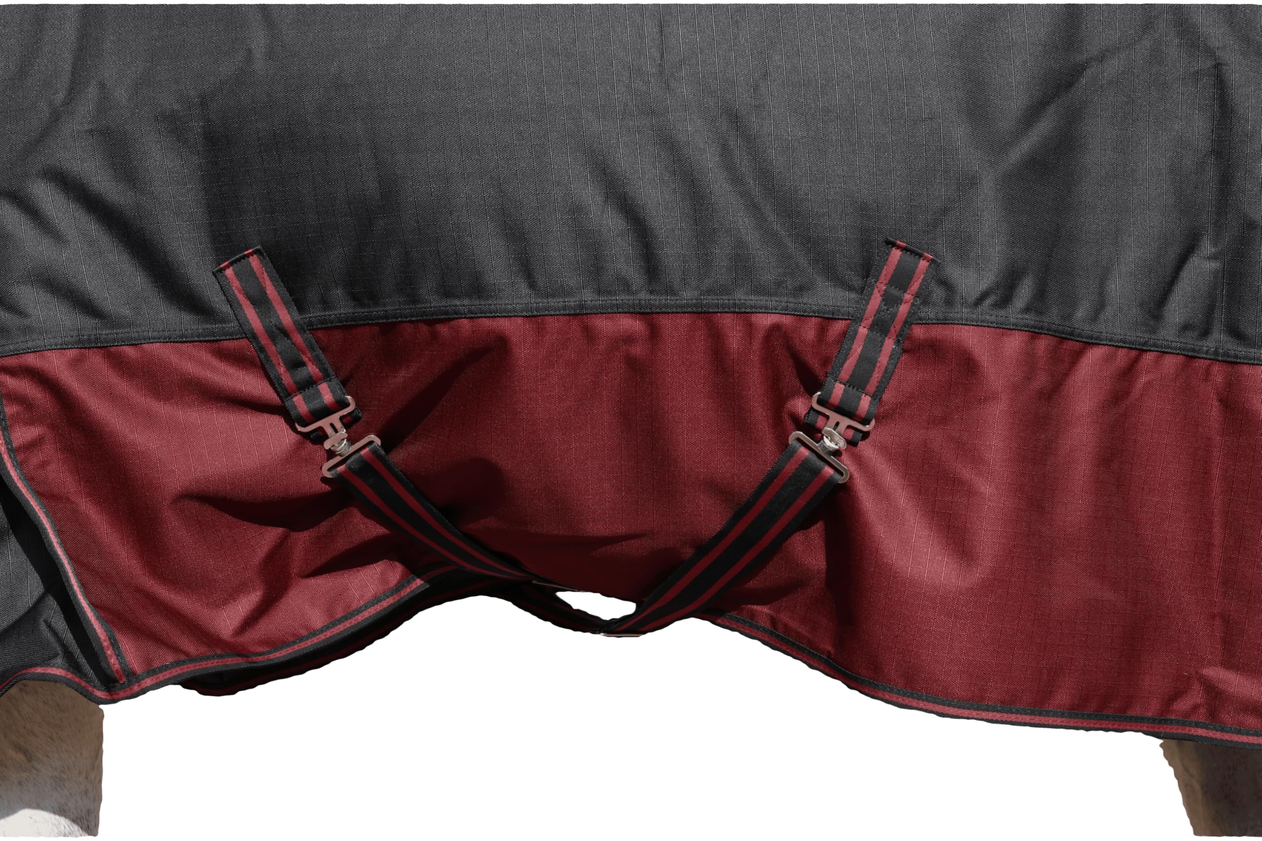 LEAFOREST Manta de caballo resistente 1200D, 200 g/m², acolchada, impermeable, transpirable, para exteriores, fácil de limpiar, para caballos, manta de invierno, color rojo negro, 145 cm