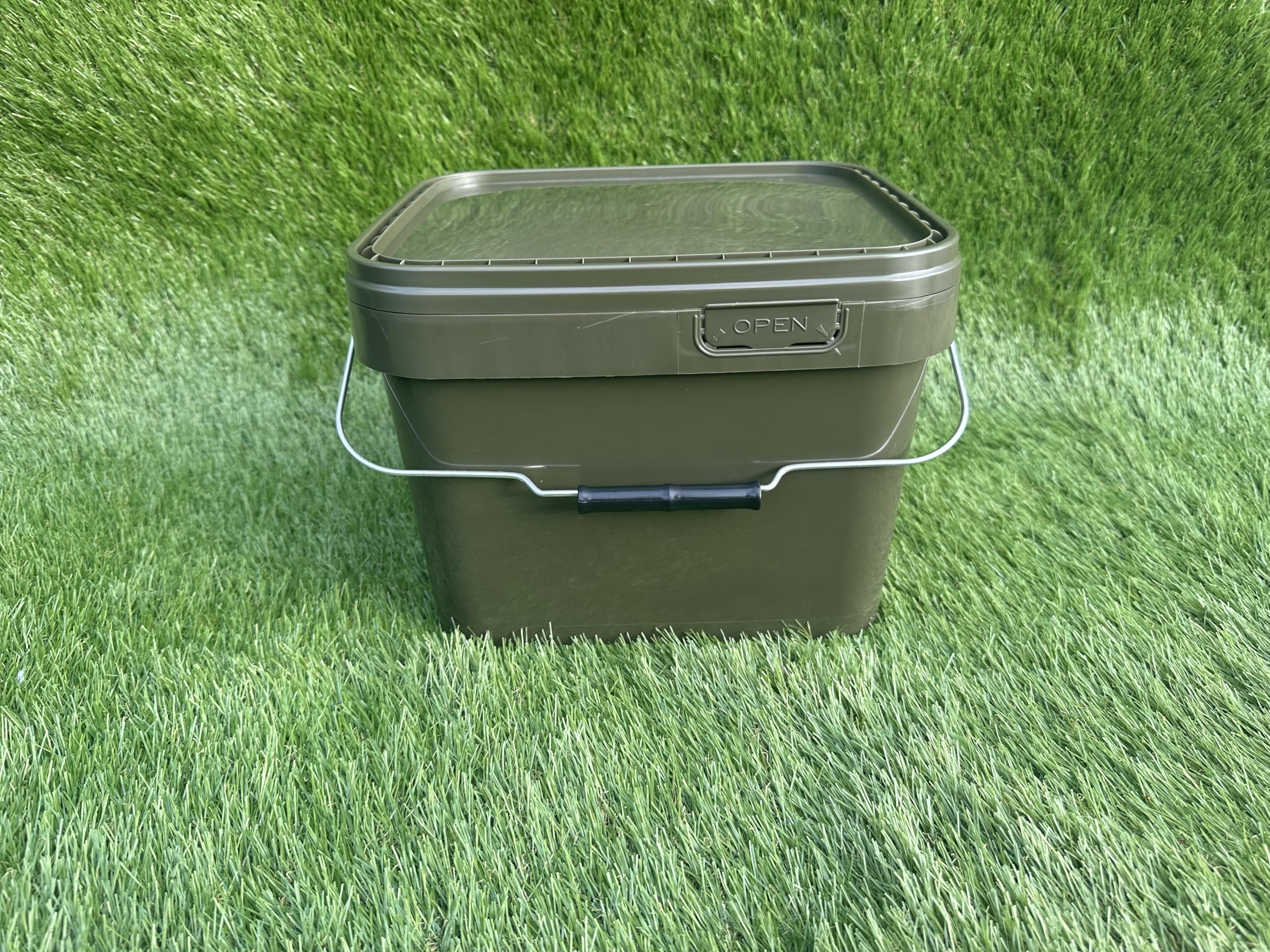 Lidsters Fishing Square Bucket 5L 10L 17L Litre Carp Coarse Fishing Bait Buckets (1 x 10L Bucket)