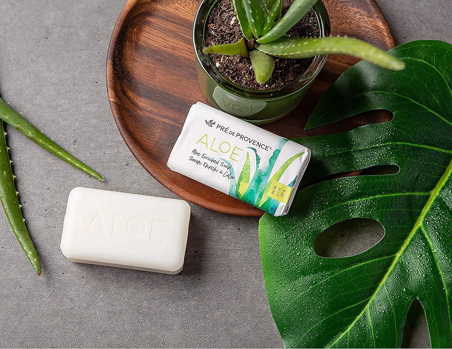 Organic Aloe Collection Hydrating Enriched Daily Bar Soap (5.2oz), Fresh Cucumber Scent - Image 4