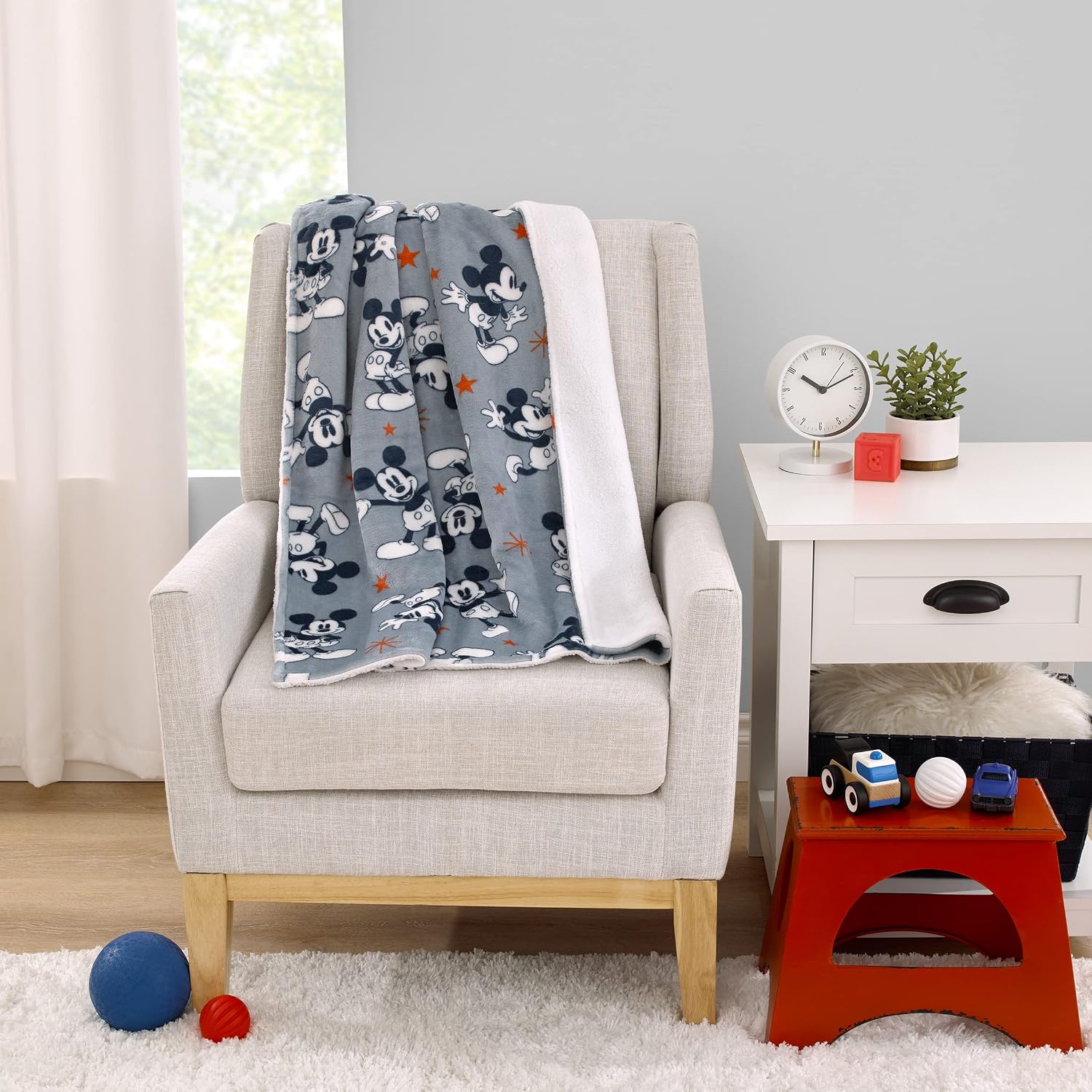 NoJo Disney Mickey Mouse Gray, Navy, White and Red Stars Super Soft Sherpa Baby Blanket